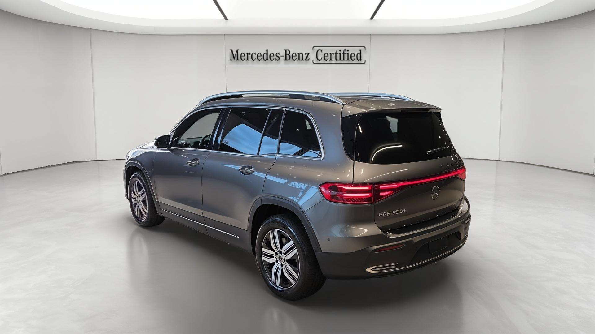 Mercedes-Benz EQB 250 EQB 250+ Essential Line