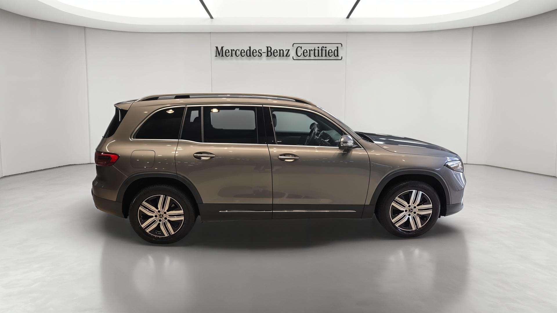 Mercedes-Benz EQB 250 EQB 250+ Essential Line