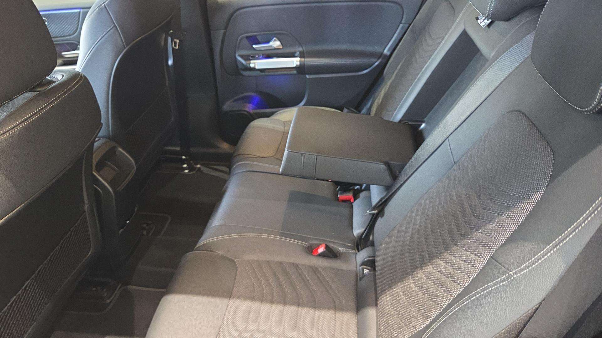 Mercedes-Benz EQB 250 EQB 250+ Essential Line