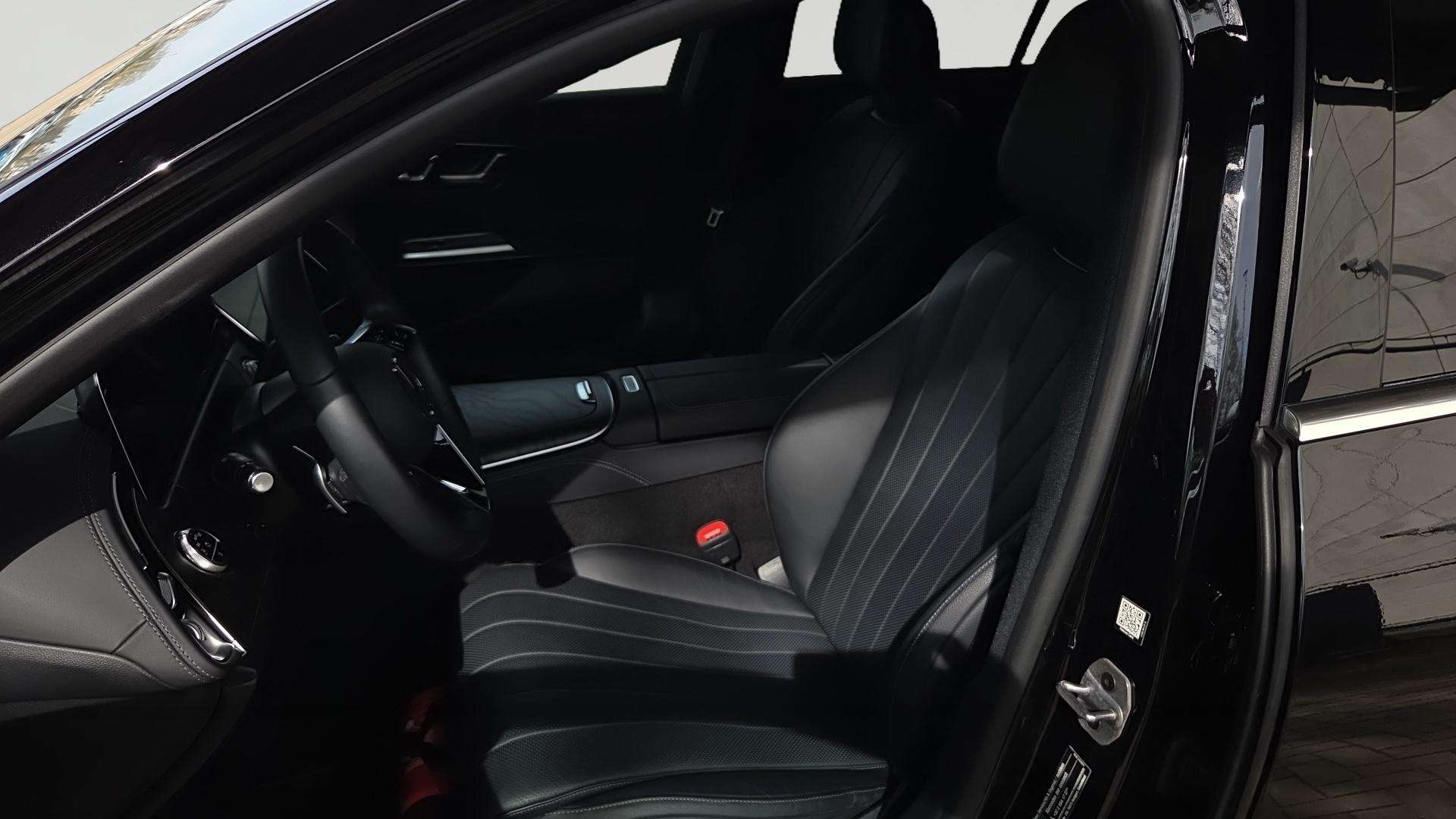 Mercedes-Benz E 300 Berline E e Luxury Line