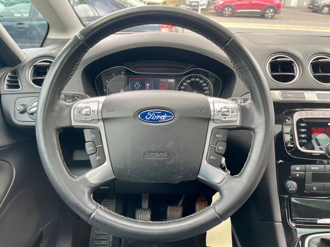 Ford S-max 2.0 TDCI 163 TITANIUM