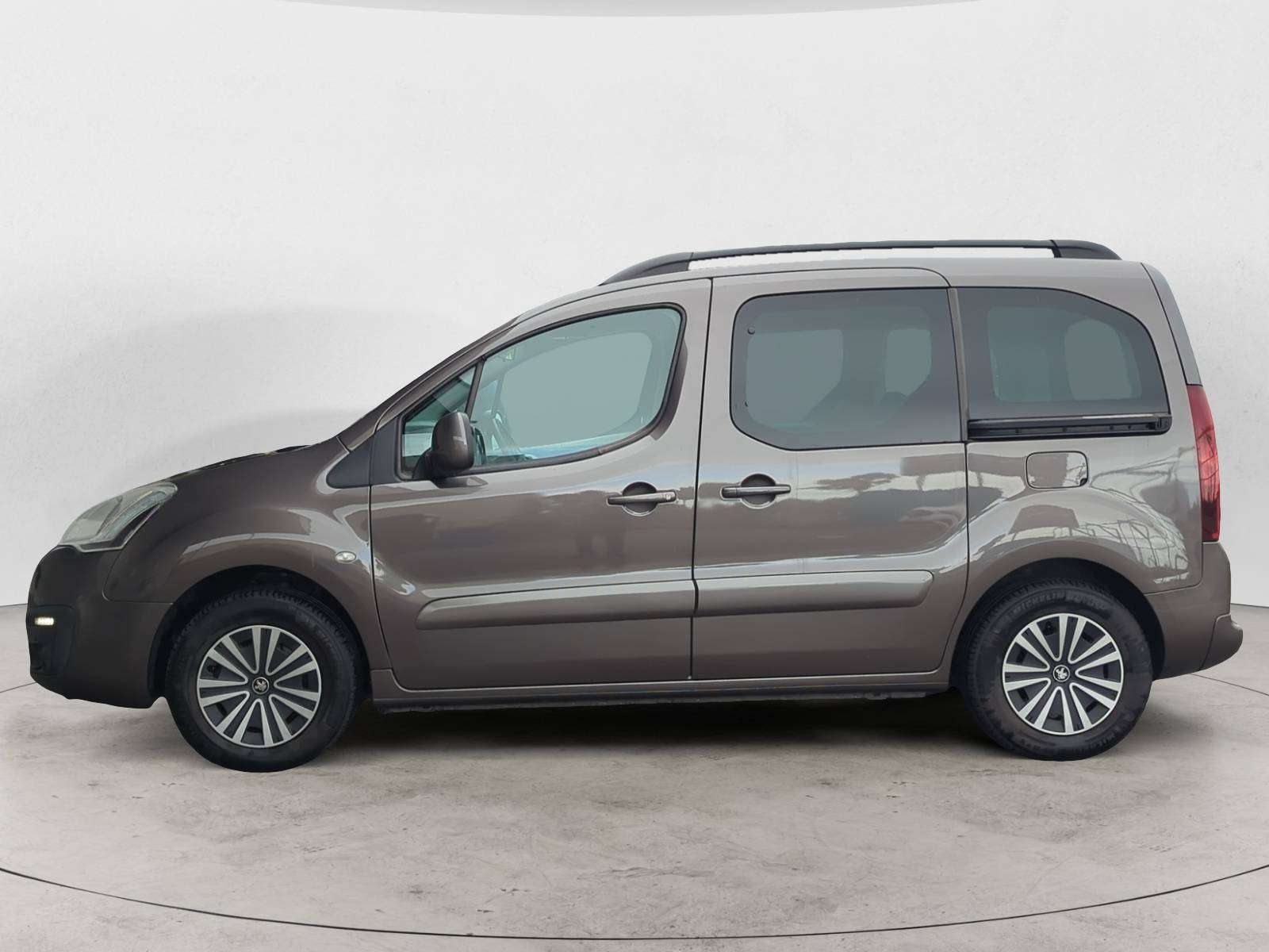 Peugeot Partner Tepee / Ecran / Camera / Navi