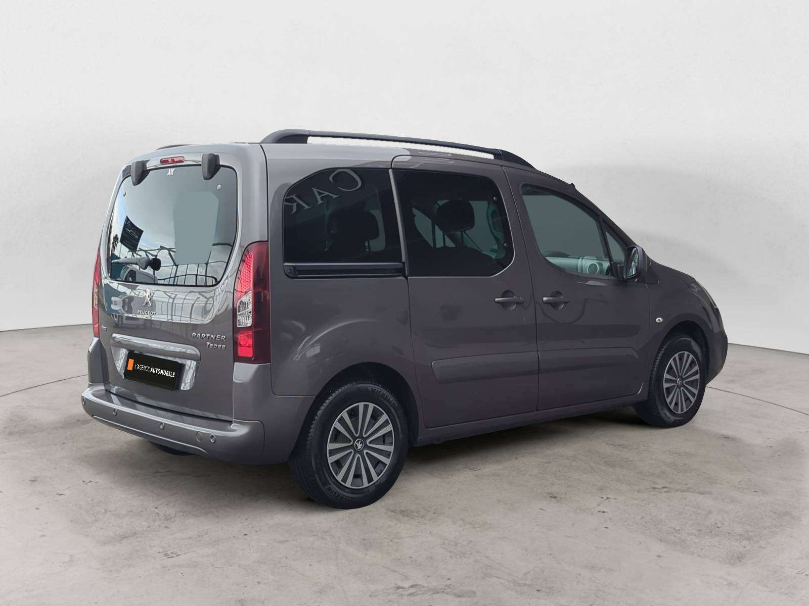 Peugeot Partner Tepee / Ecran / Camera / Navi