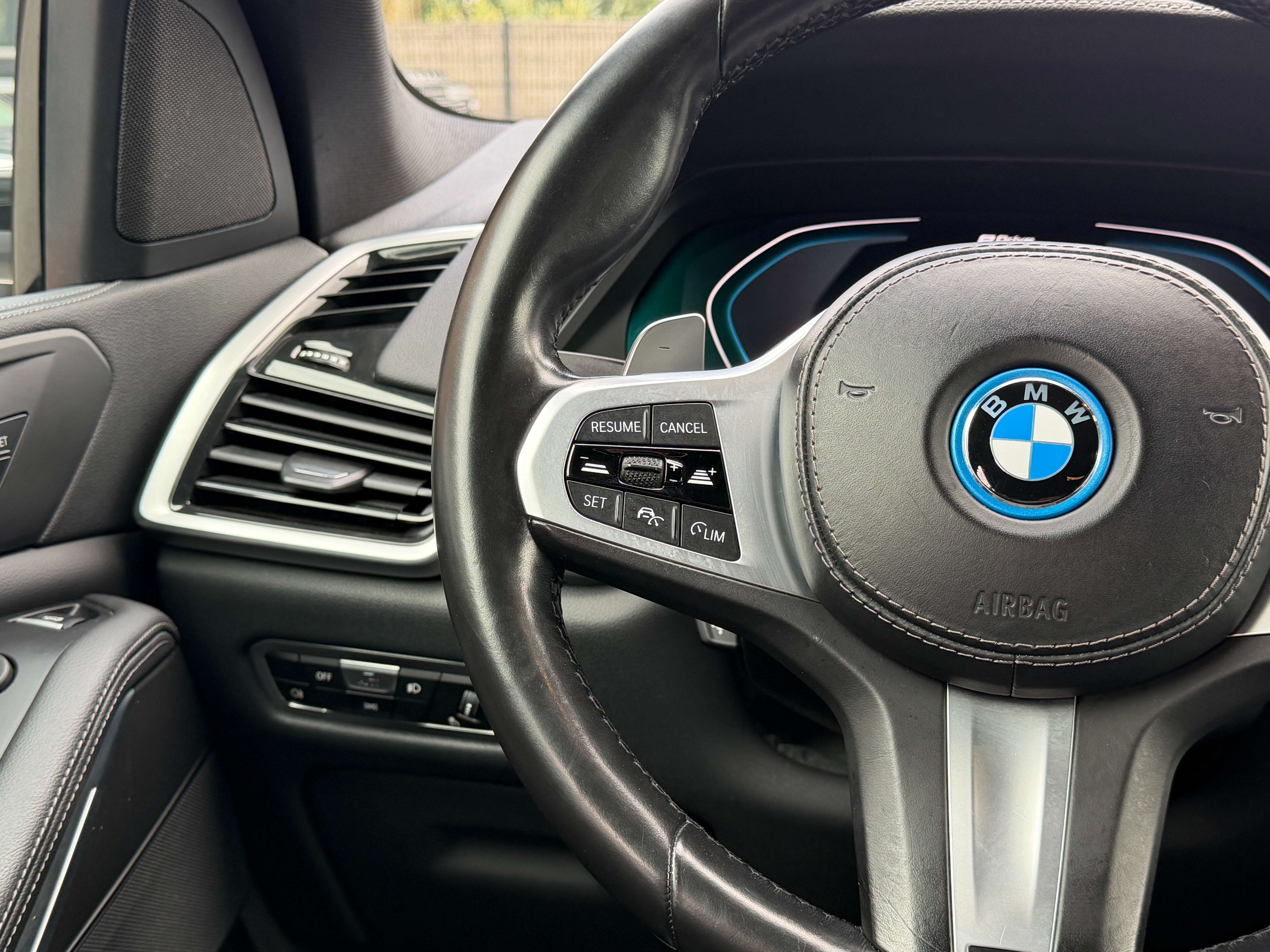 BMW X5 Pack M - Attelage - Caméra - Cuir noir