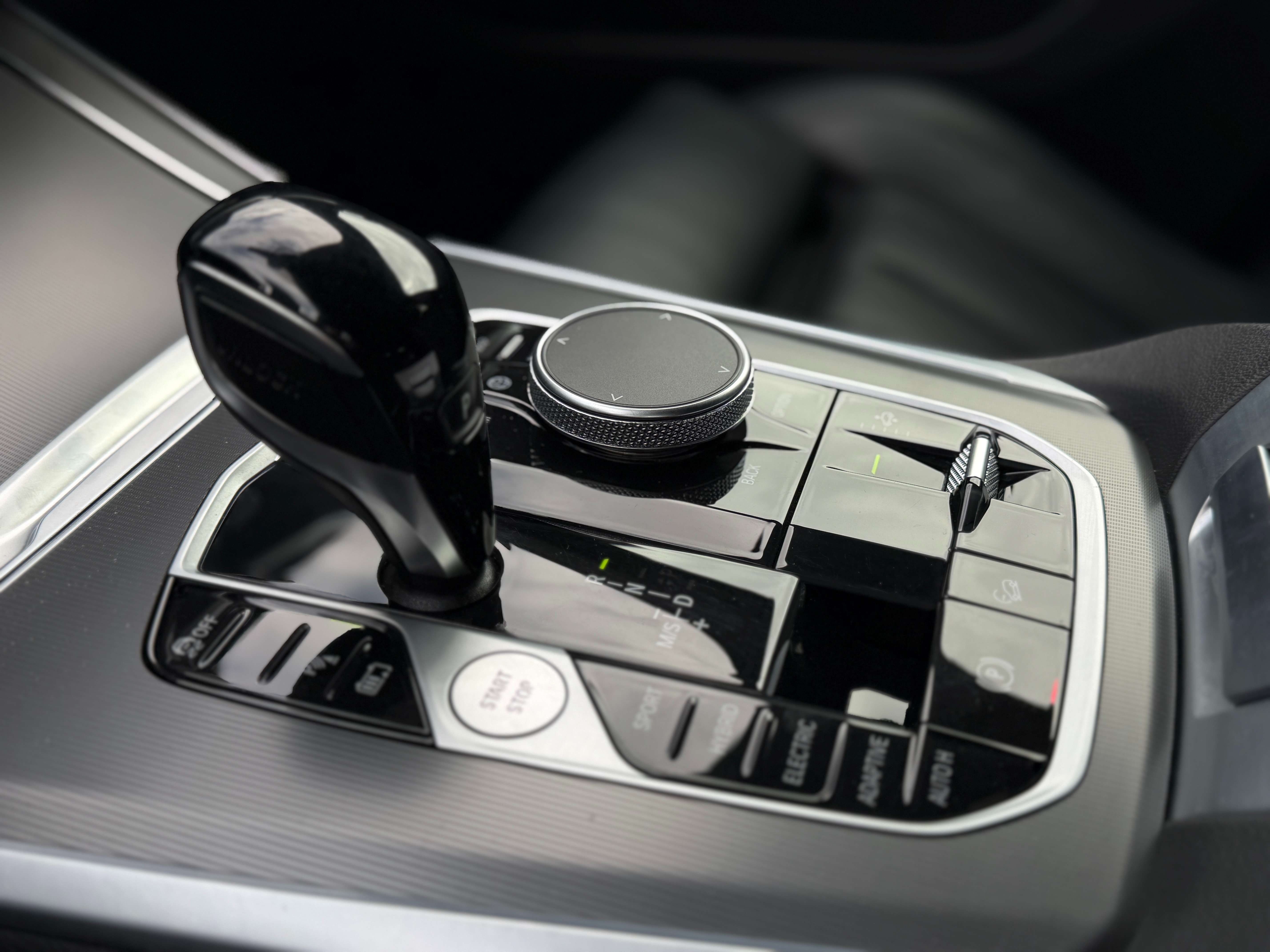 BMW X5 Pack M - Attelage - Caméra - Cuir noir