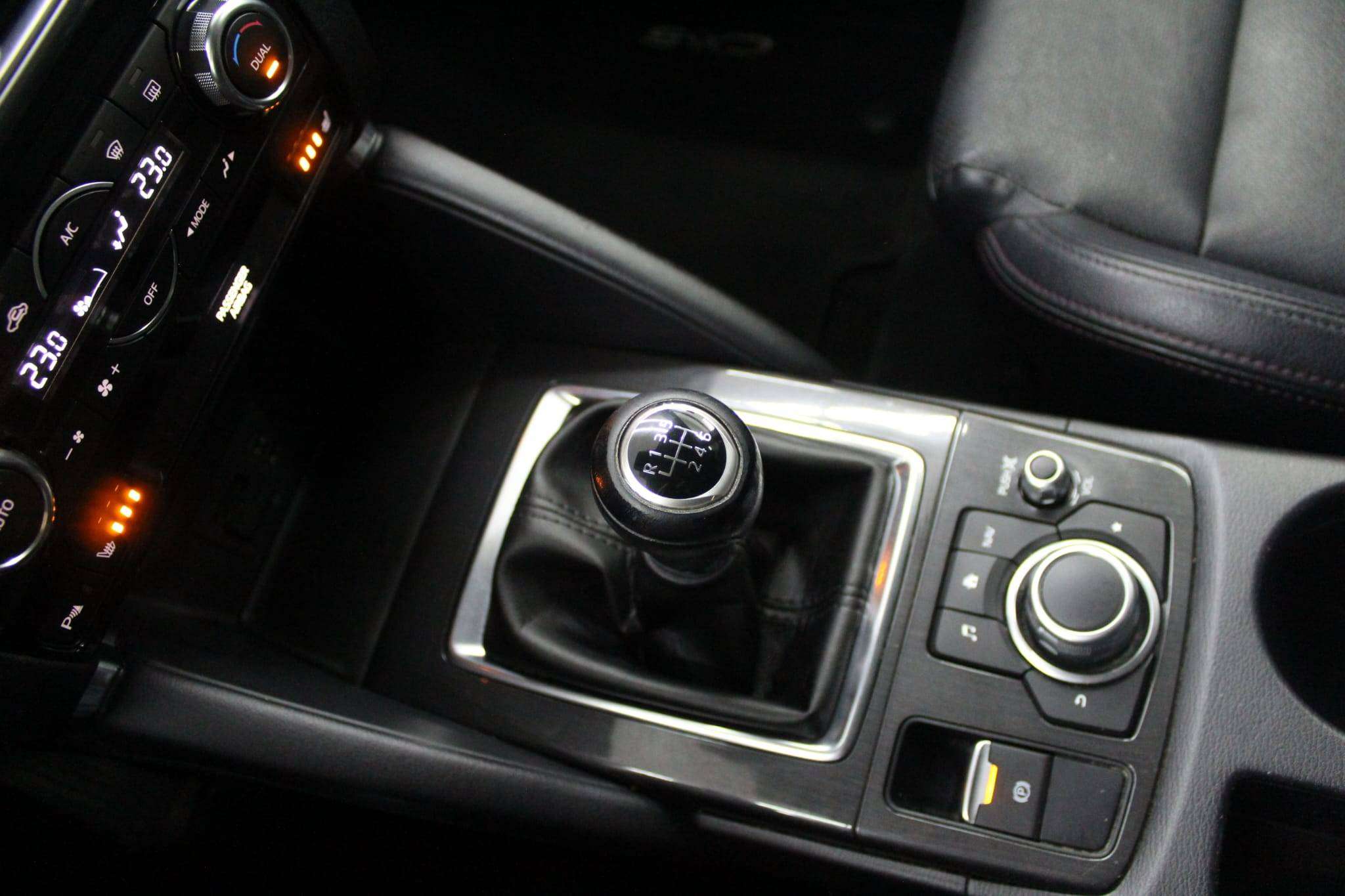 Mazda CX-5 CX-5 2.2 SKYACTIV-D 2WD Premium Edition