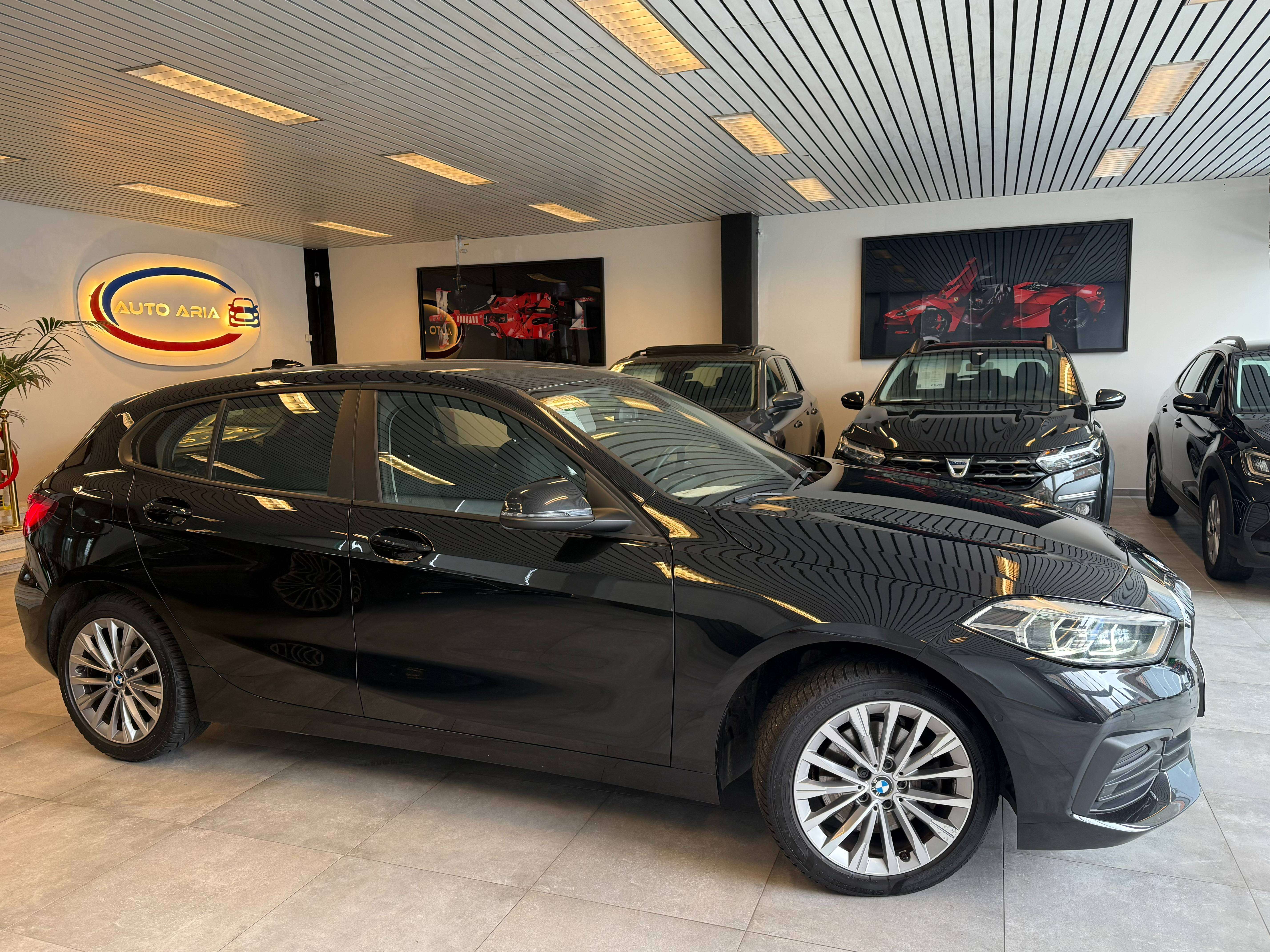 BMW 116 116iA OPF*CAMERA*CARPLAY SANS FIL*GARANTIE 12MOIS