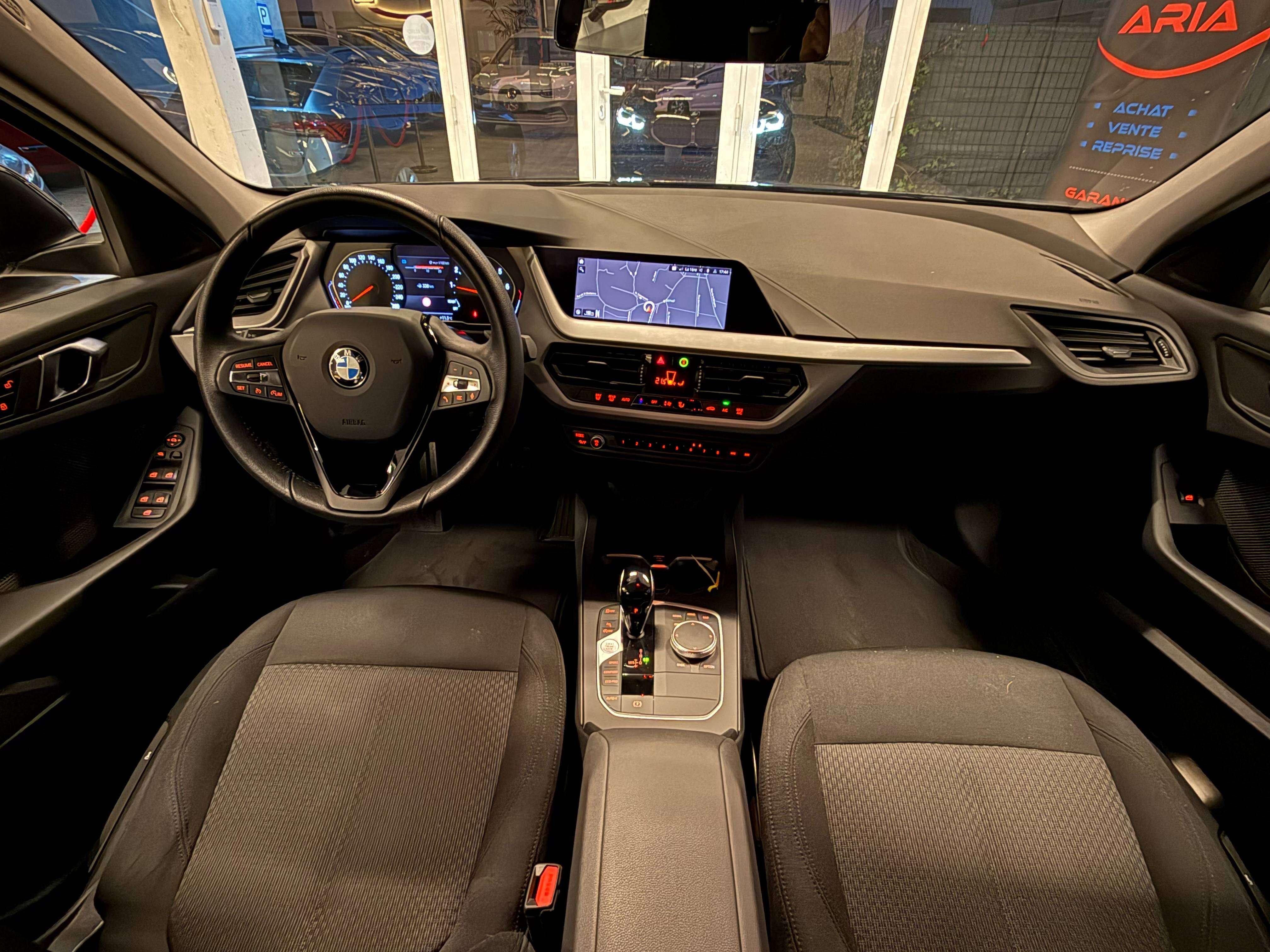 BMW 116 116iA OPF*CAMERA*CARPLAY SANS FIL*GARANTIE 12MOIS