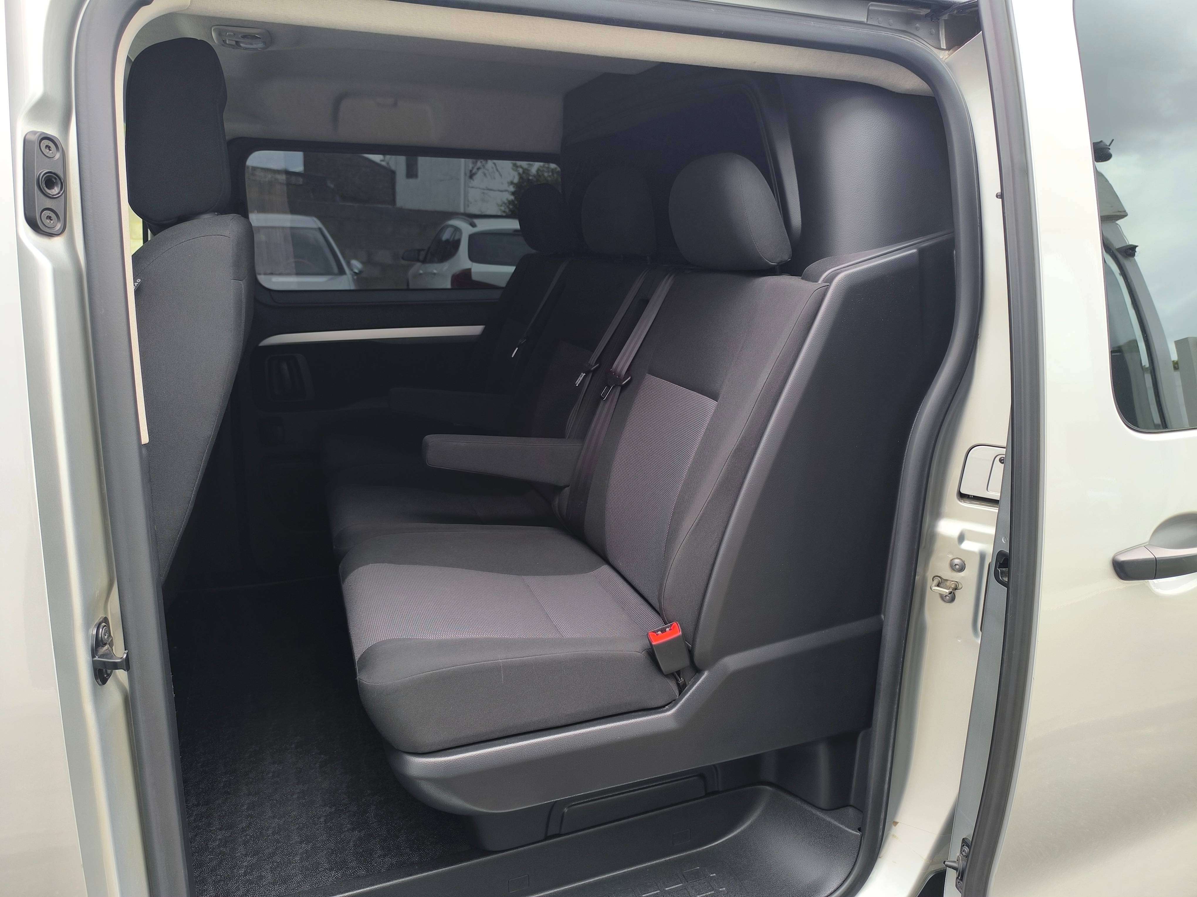 Peugeot Expert 2.0 HDi L3 LONG 122CV DOUBLE CABINE 6PL GPS PDC