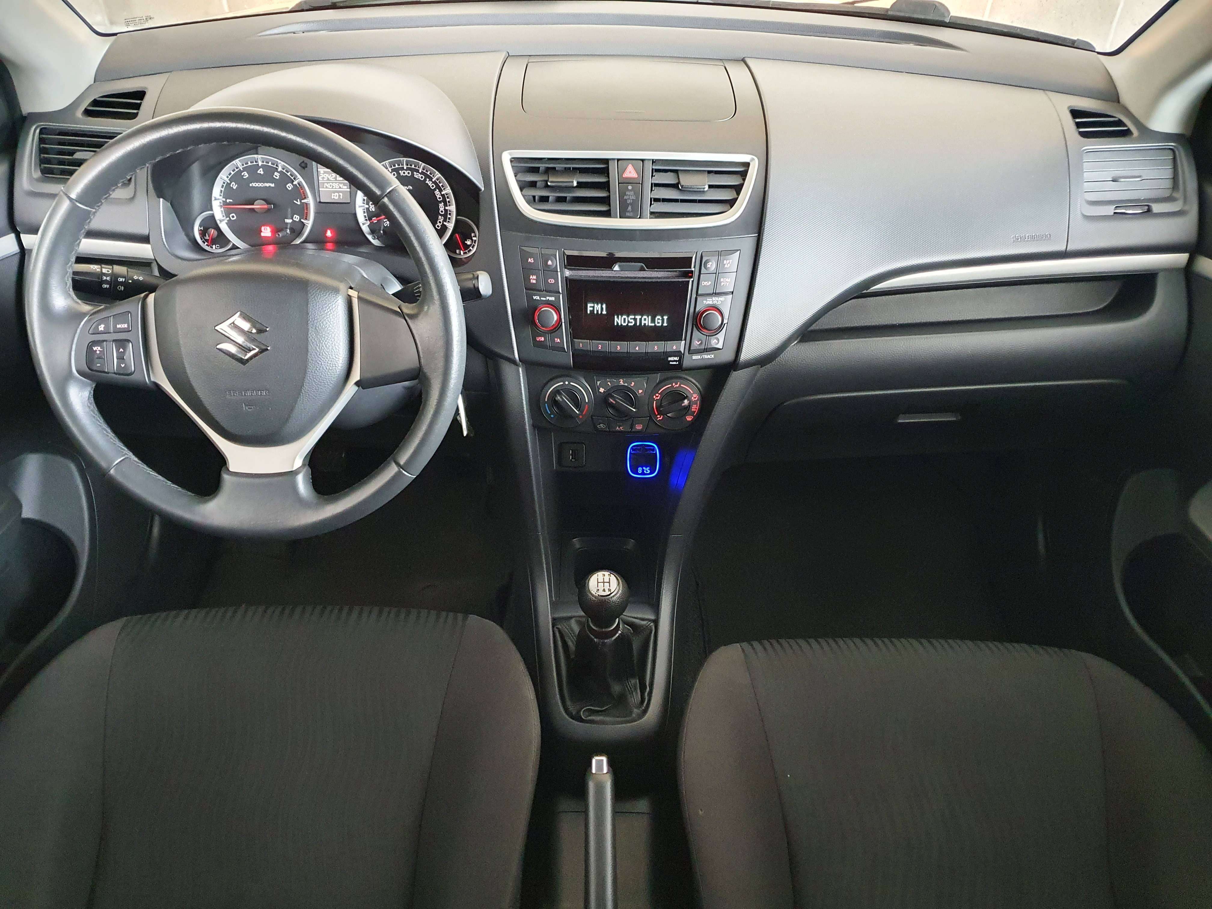 Suzuki Swift 🟢1.2 ESSENCE 94CV - ROULE PARFAITEMENT