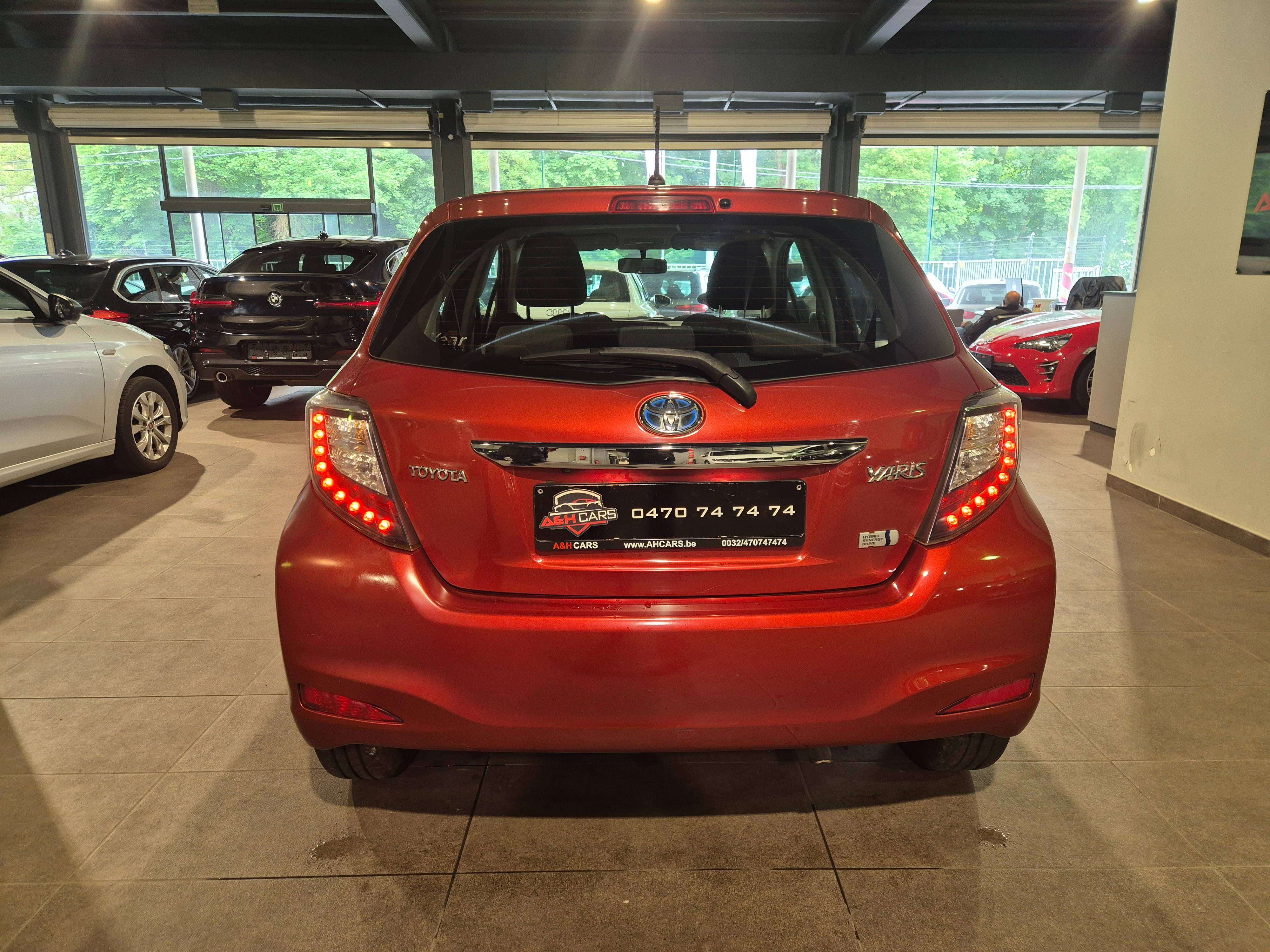 Toyota Yaris 1.0i 16v Linea Luna Freetonic