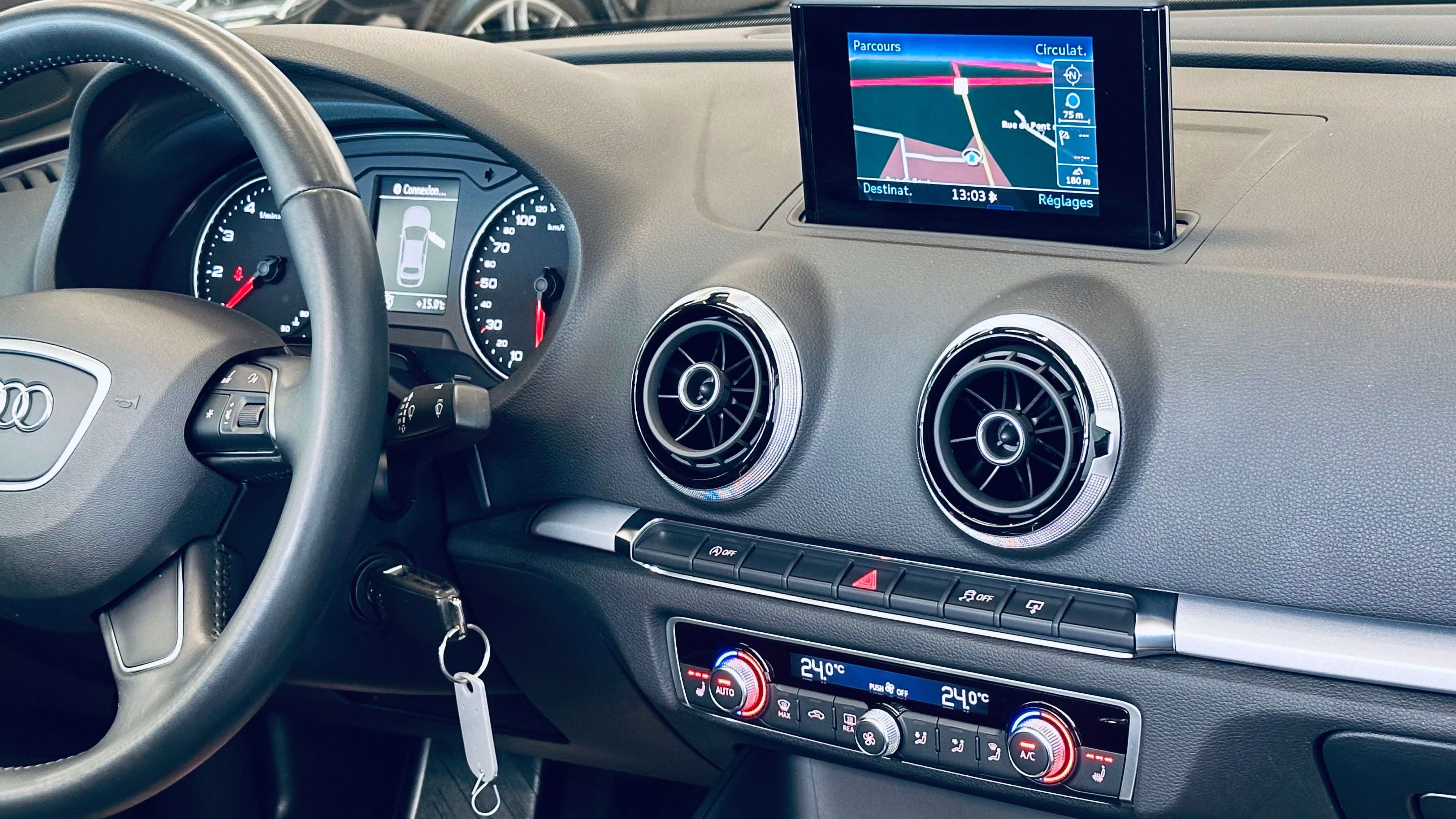 Audi A3 1.4 TFSI NAVI PDC AR CRUISE BLUETOOTH KEY LESS ATTACHE REMORQUE