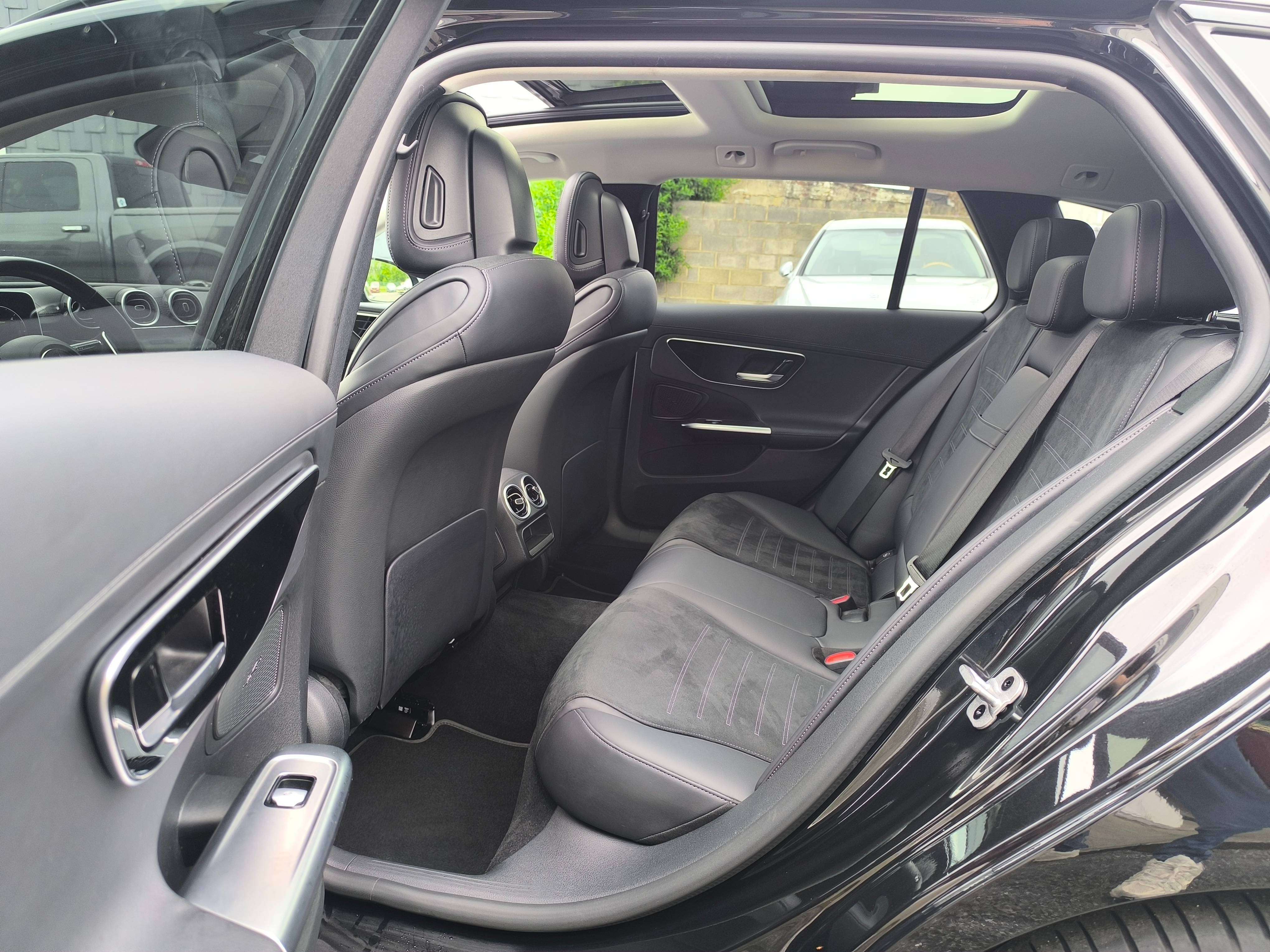 Mercedes-Benz C 220 D PACK AMG SPORT BREAK FULL AMBIANCE T.PANO