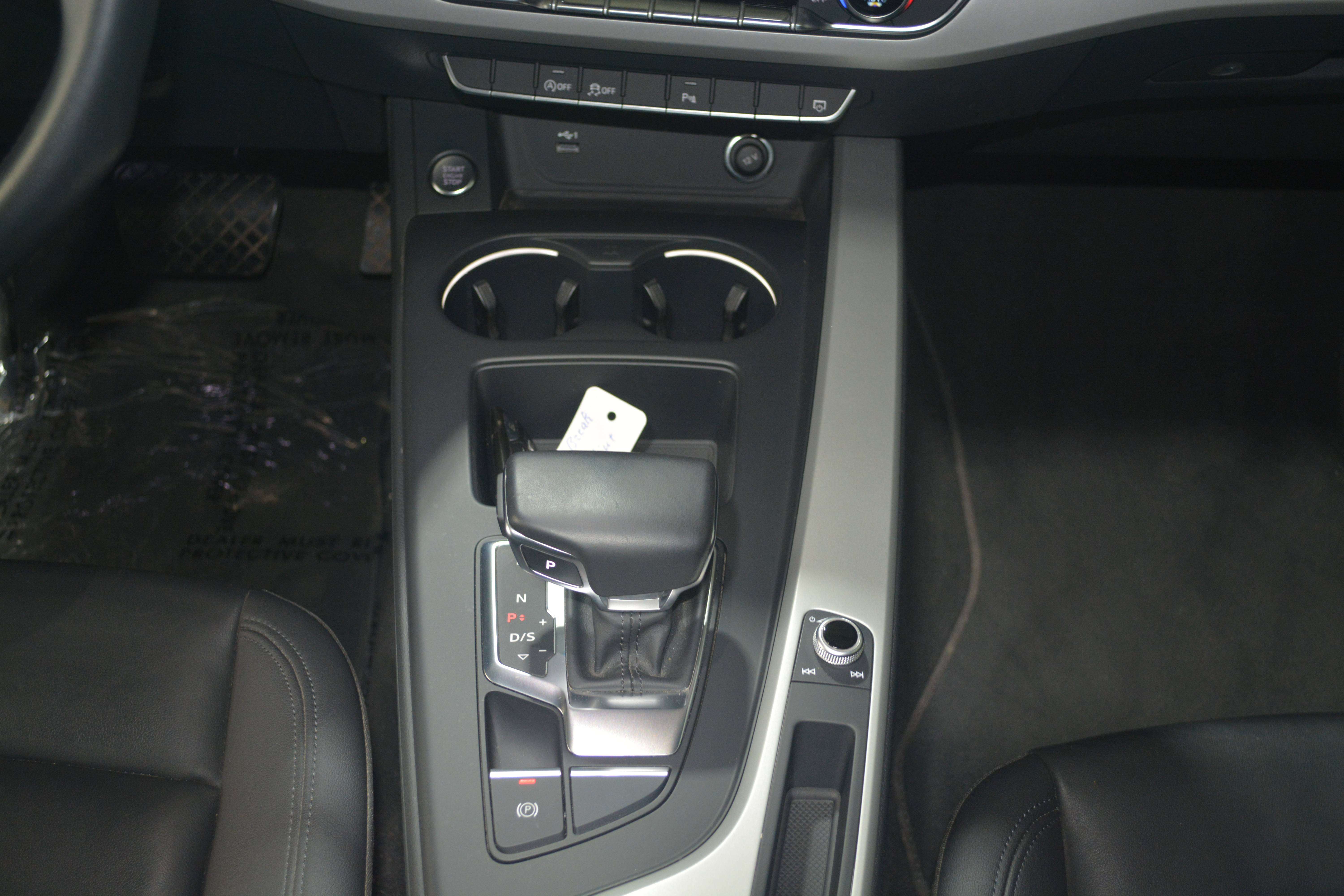 Audi A4 A4 Avant 35 TDi Business Edition S - LINE / S tronic (EU6AP) LEDER / NAVI + CAMERA / PANORAMA / FULL / 20.250 + BTW