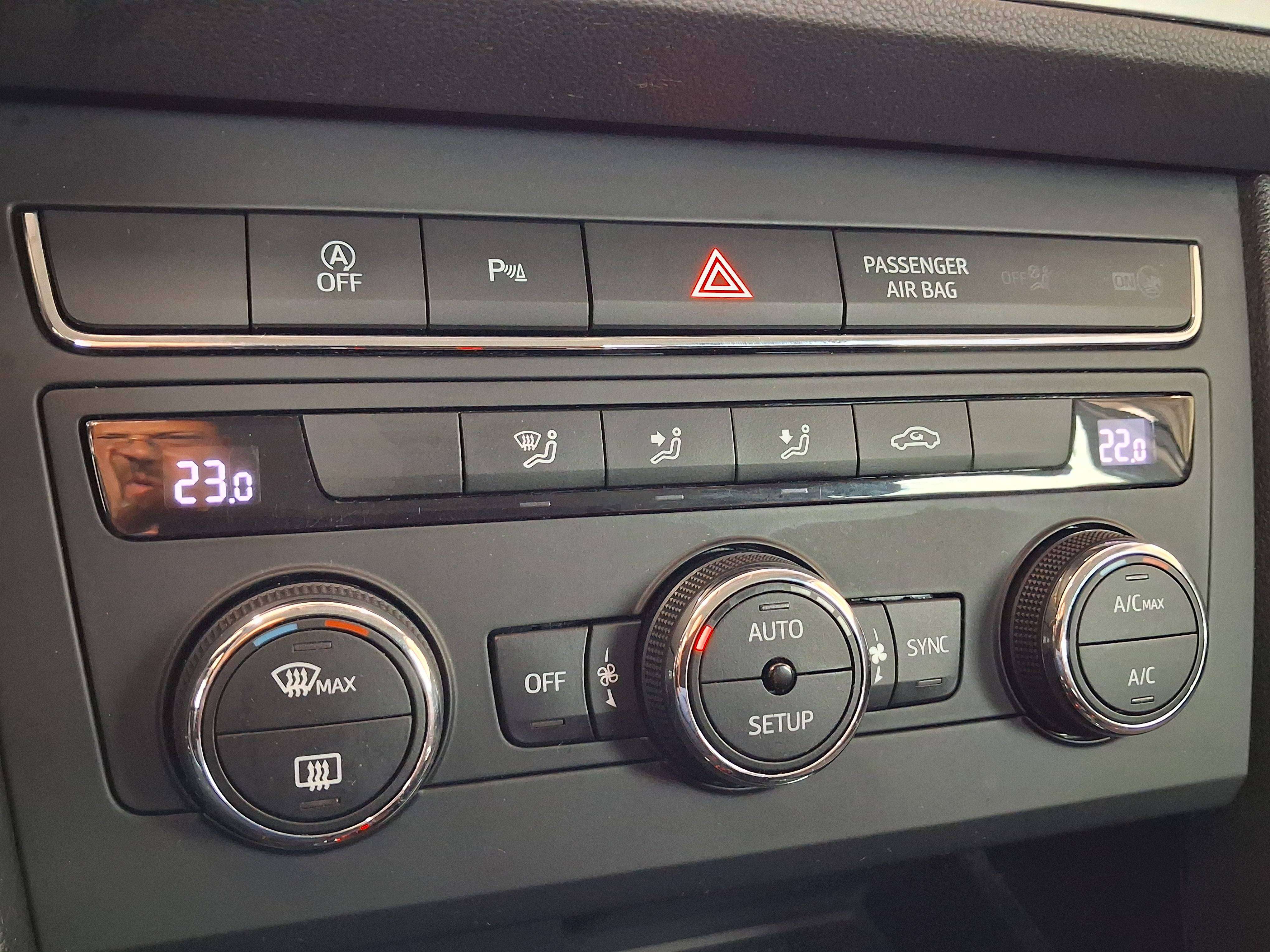 SEAT Leon Leon 1.0 TSI Ecomotive Style DSG/1 ERE MAIN / BOITE AUTO / GARANTIE