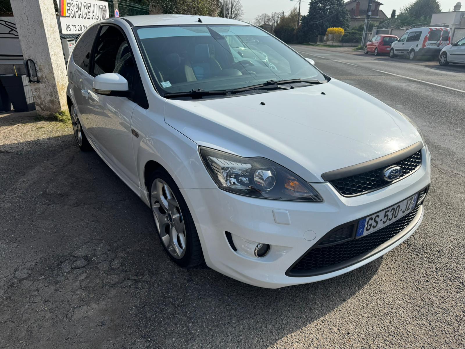 Ford Focus II 2.5 T 225 ST 3P