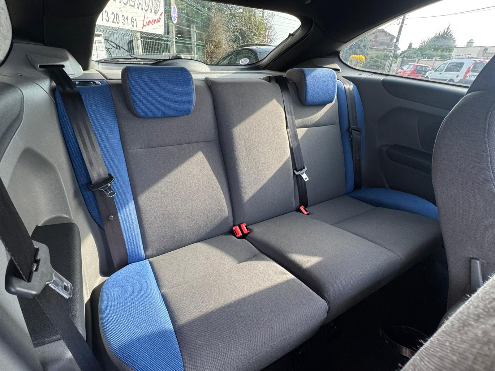 Ford Focus II 2.5 T 225 ST 3P