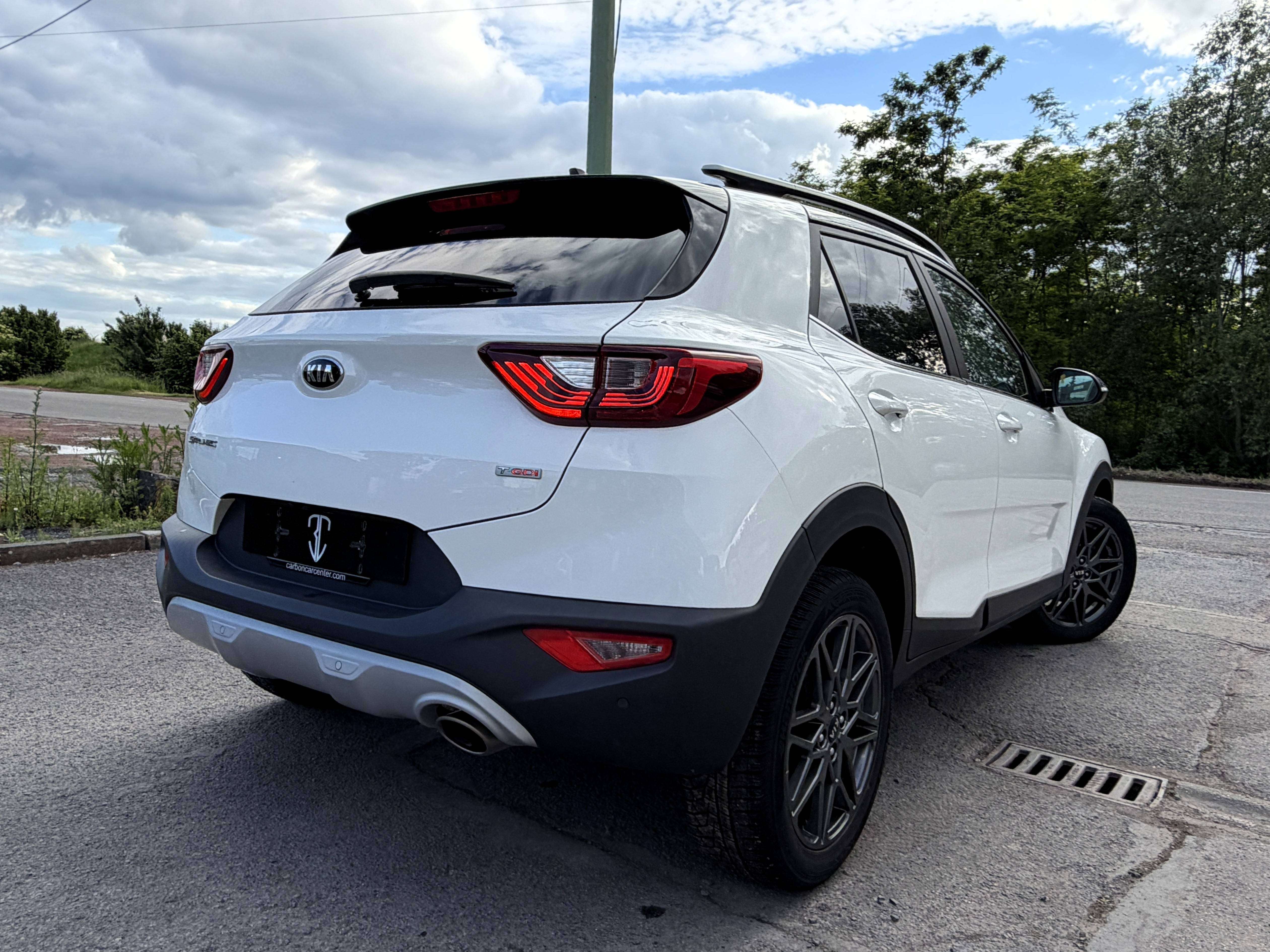 Kia Stonic 1.0 T-GDI Black Edition 1er PROPRIO/CARNET COMPLET/CAMERA/NAVI/CARPLAY/GARANTIE KIA