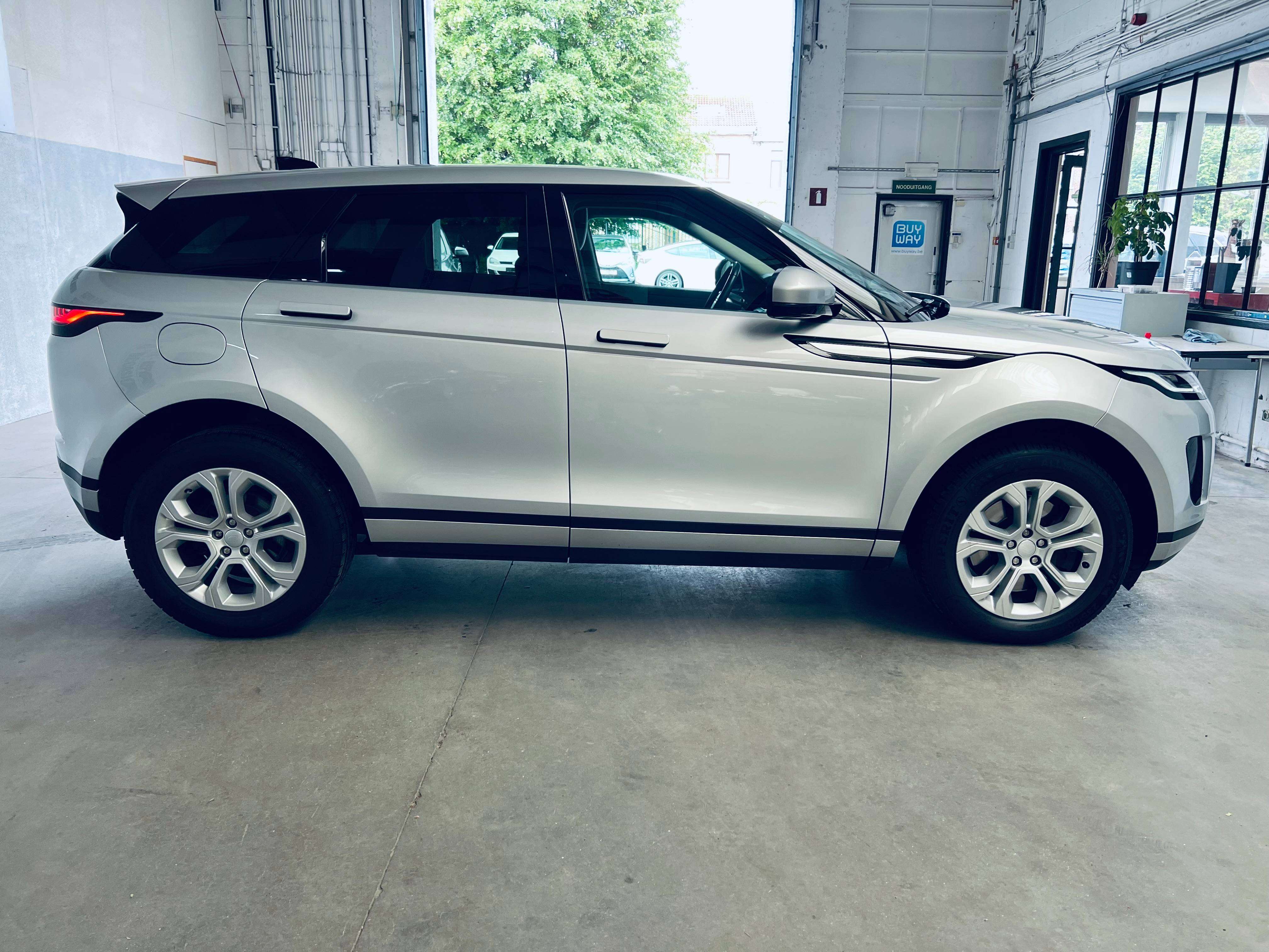 Land Rover Range Rover Evoque 2.0 TD4 2WD e6d CARPLAY+LED+CAMERA+CARNET+GARANTIE