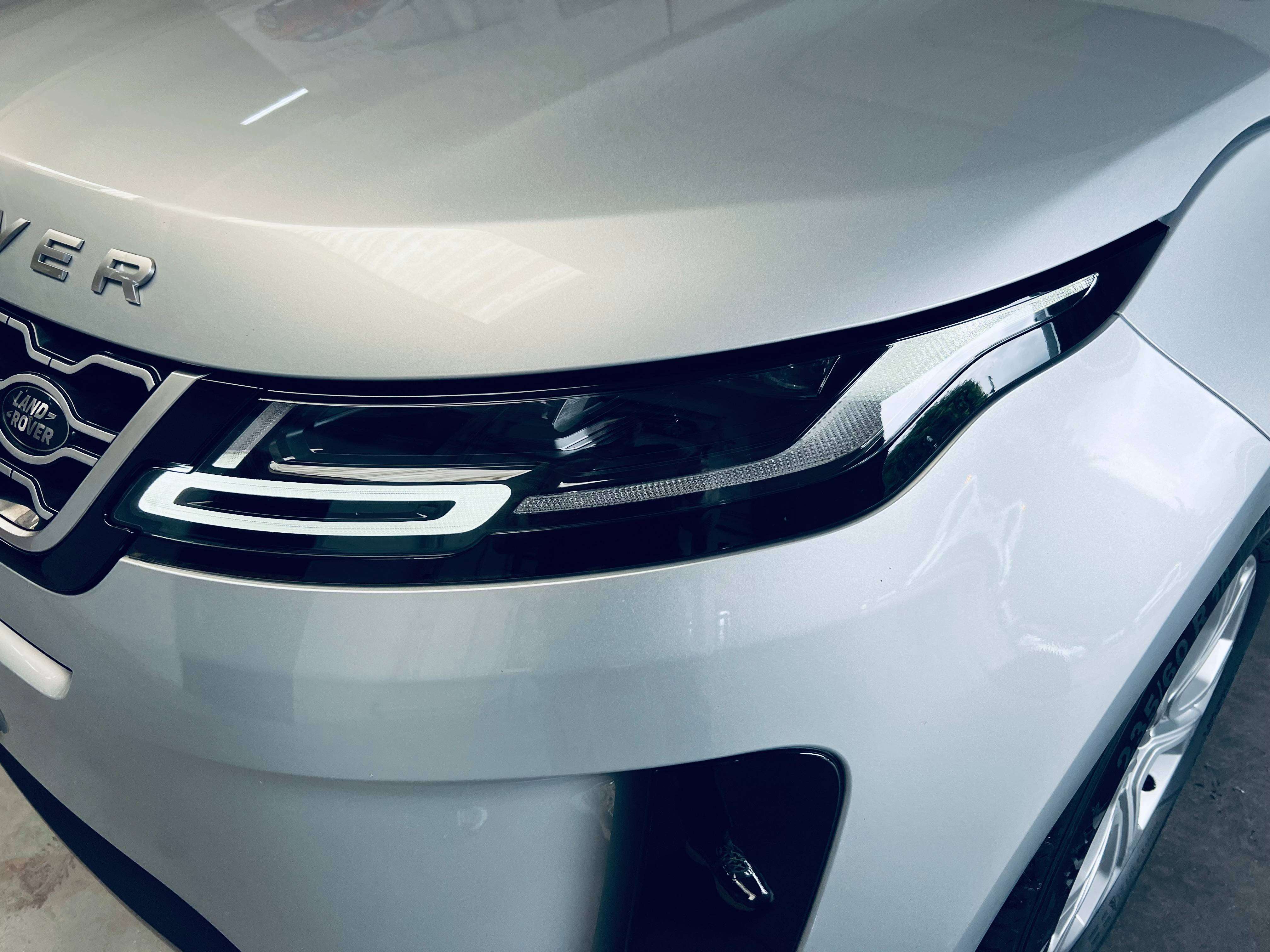 Land Rover Range Rover Evoque 2.0 TD4 2WD e6d CARPLAY+LED+CAMERA+CARNET+GARANTIE