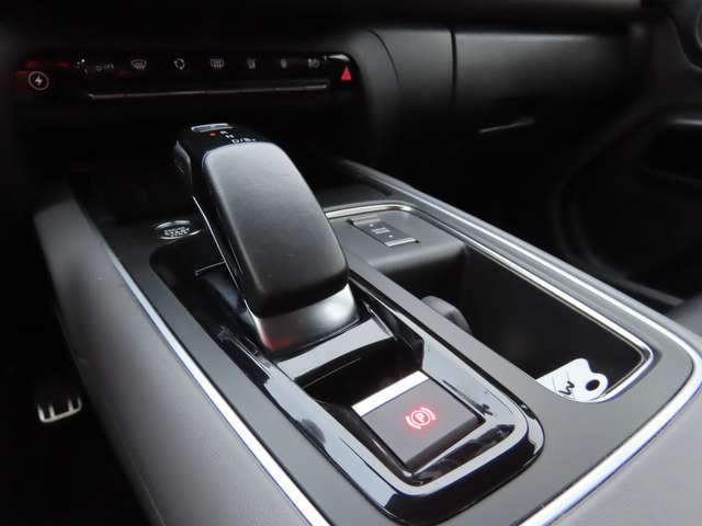 Citroen C5 Aircross C5 Aircross Hybrid 225 e-EAT8 SHINE