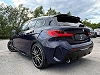 BMW 118 iA Pack M Sport COLEUR INDIVIDUAL BLUE POZZI/PANO/FULL LED/SPORT SEATS/KEYLESS/COCKPIT thumbnail