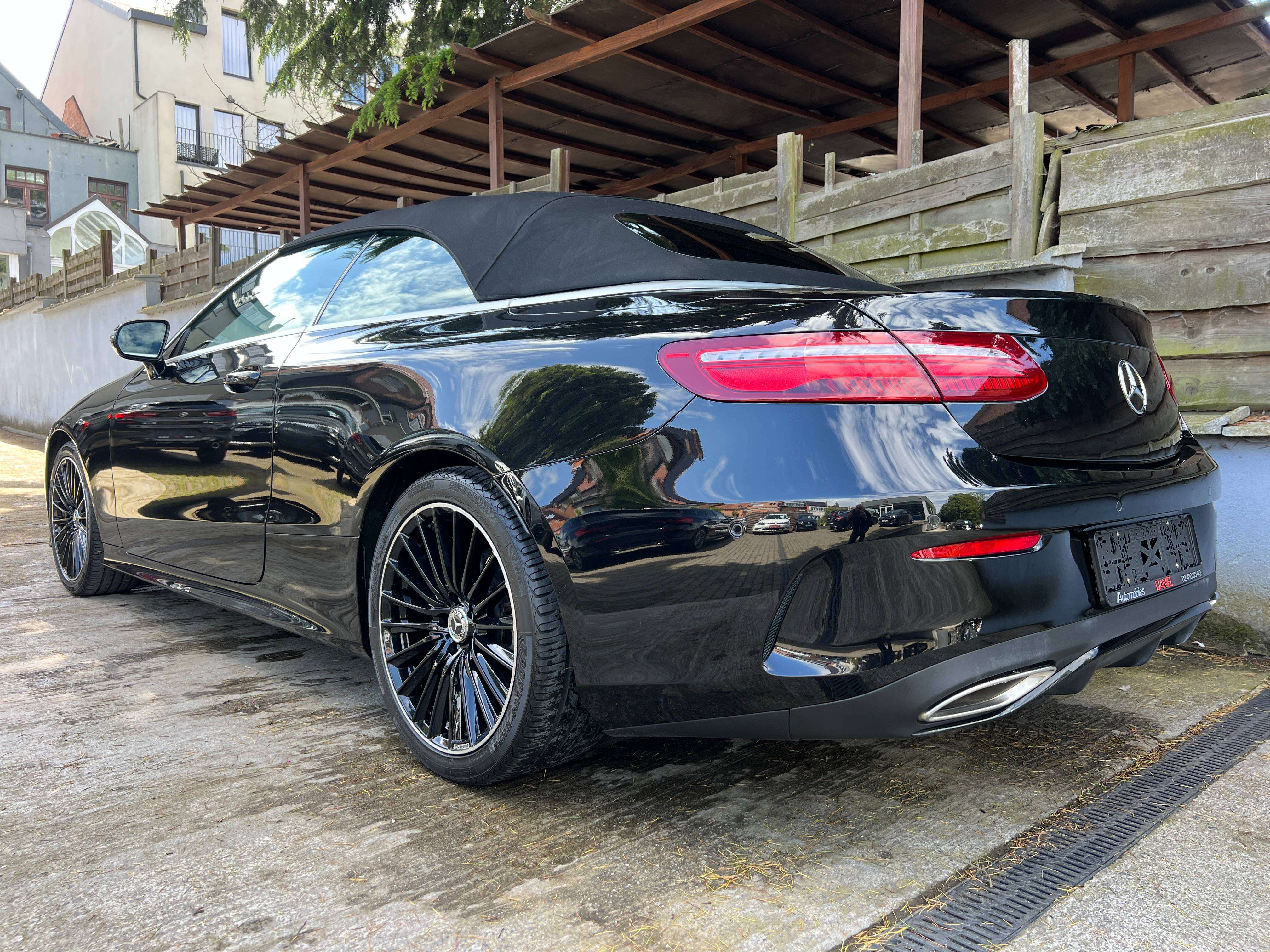 Mercedes-Benz E 200 Cabriolet Pack AMG Line 9G-TRONIC Automatique