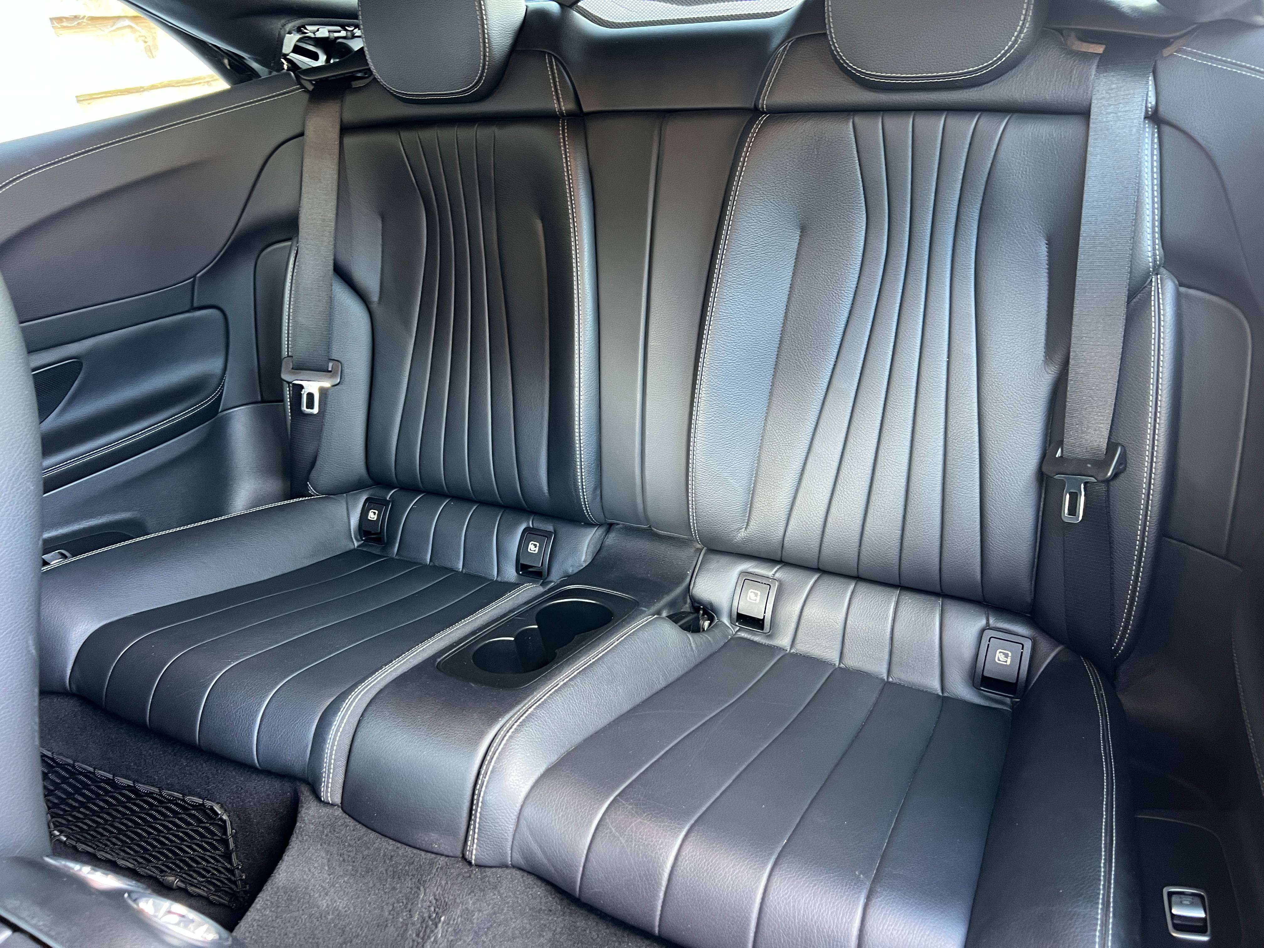 Mercedes-Benz E 200 Cabriolet Pack AMG Line 9G-TRONIC Automatique