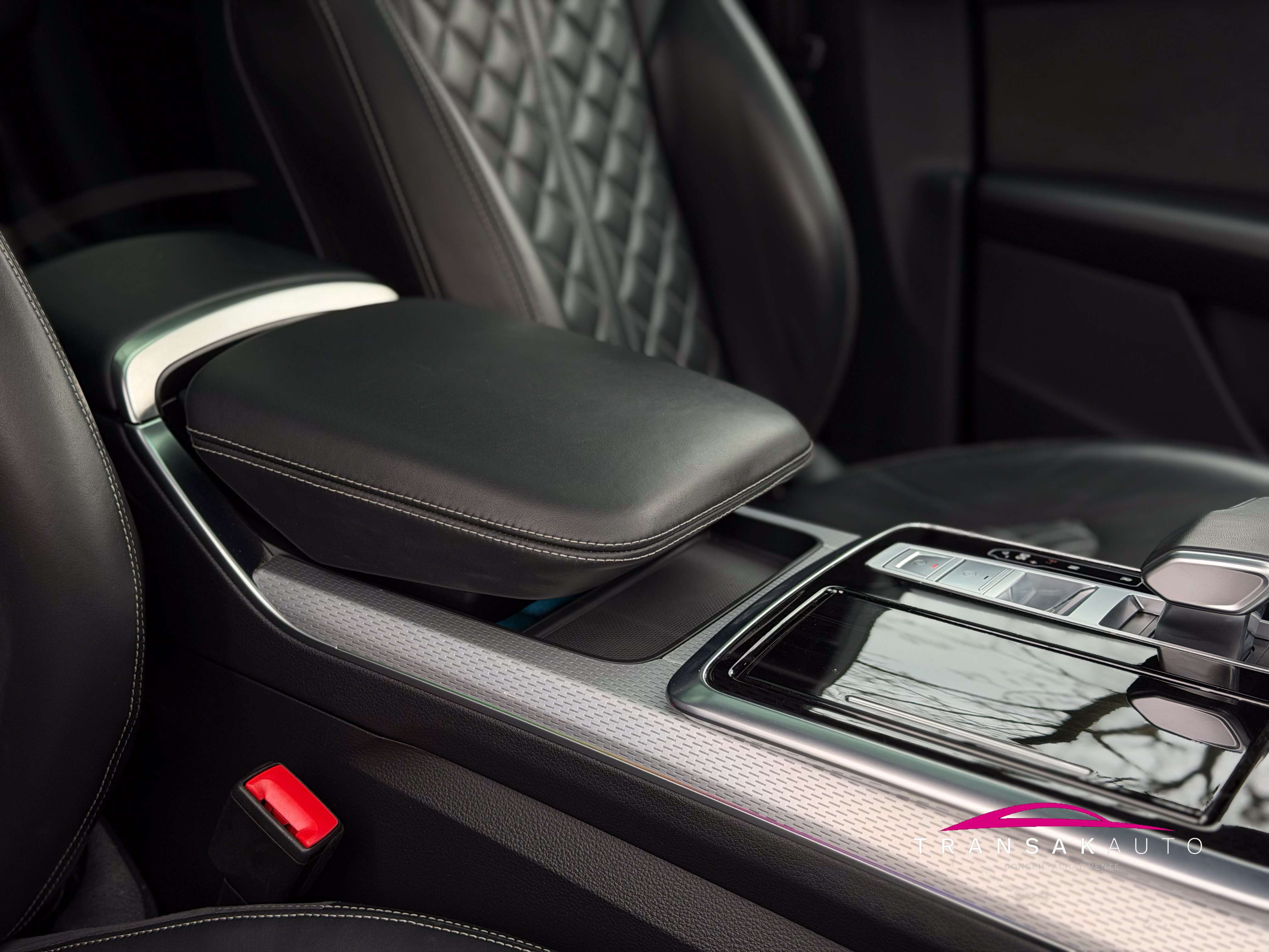 Audi Q8 TVA Deductible - e-hybrid 60 TFSI e Quattro Tiptronic (360 kW)