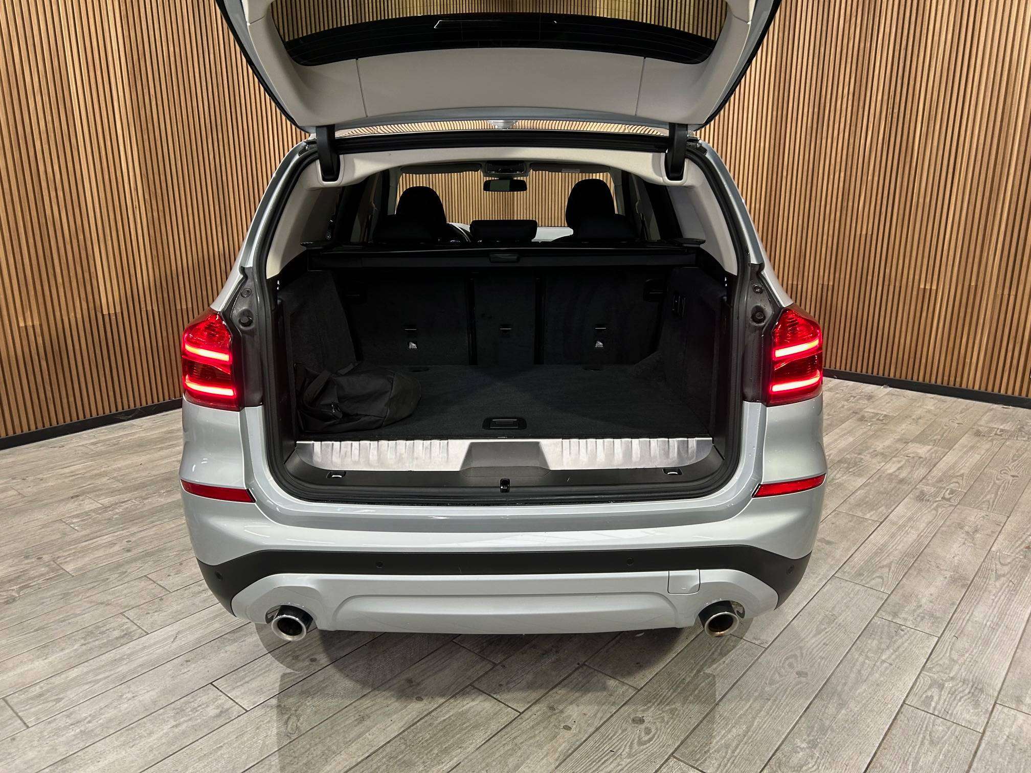 BMW X3 xDrive30e Alu19"/Led/Cam/Gps/Cruise/Dab *1j garantie*