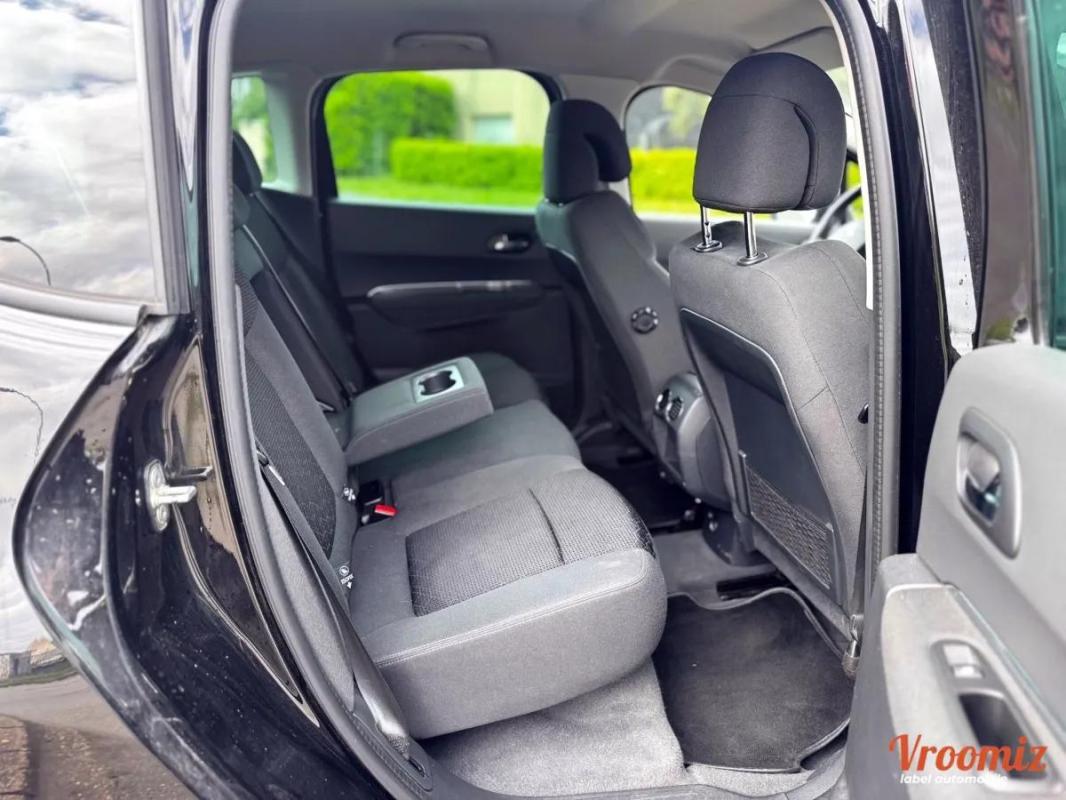 Peugeot 3008 1.2 PT 130 CV STYLE TBEG