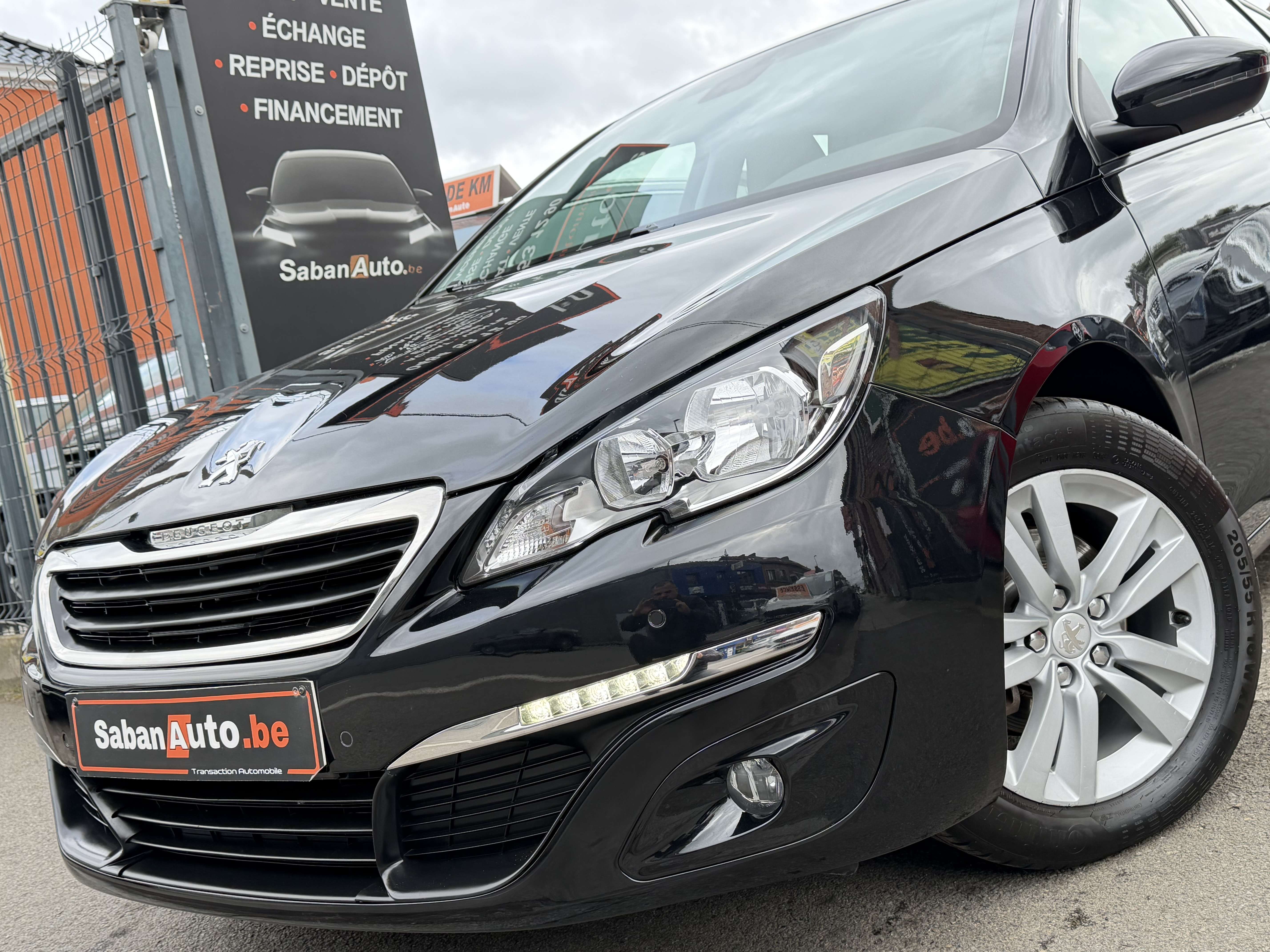 Peugeot 308 308 SW 1.2 TURBO ° NAVI ° LED ° JANTES ° EURO 6B °