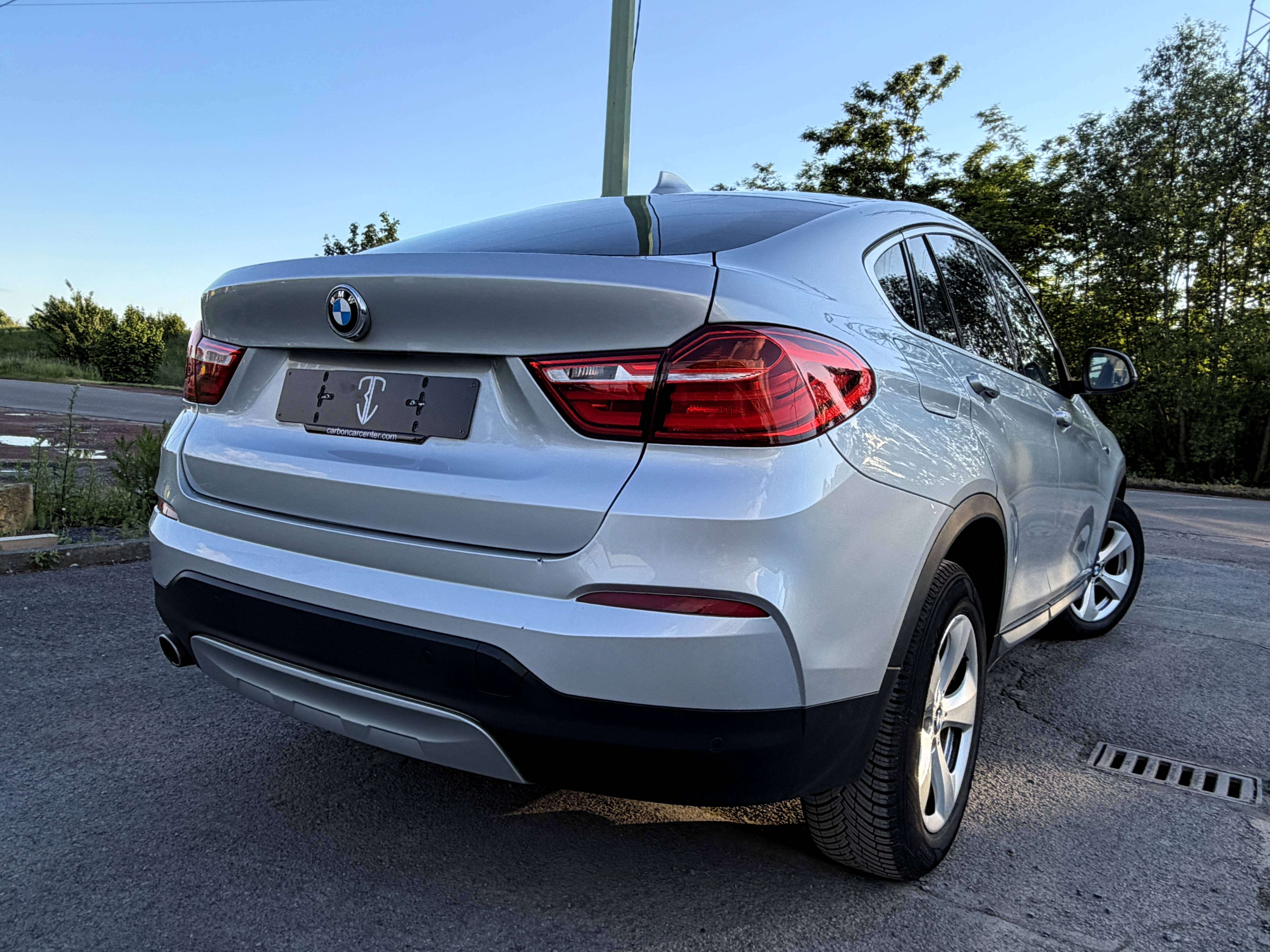 BMW X4 2.0 d xDrive20d X Line FACELIFT/CUIR/KEYLESS/NAVI/LED/TOIT OUVRANT/HISTORIQUE COMPLET