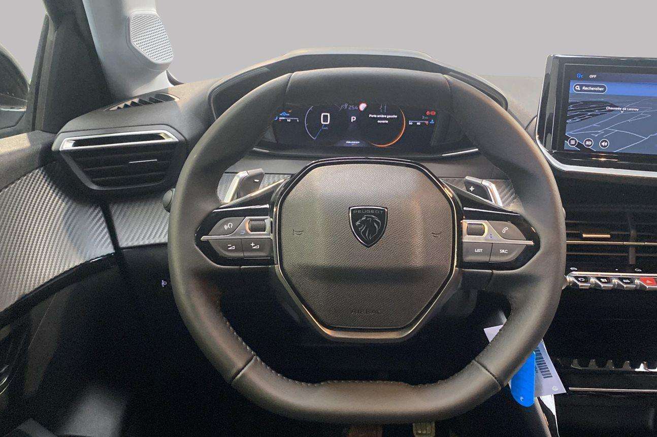 Peugeot 208 ALLURE