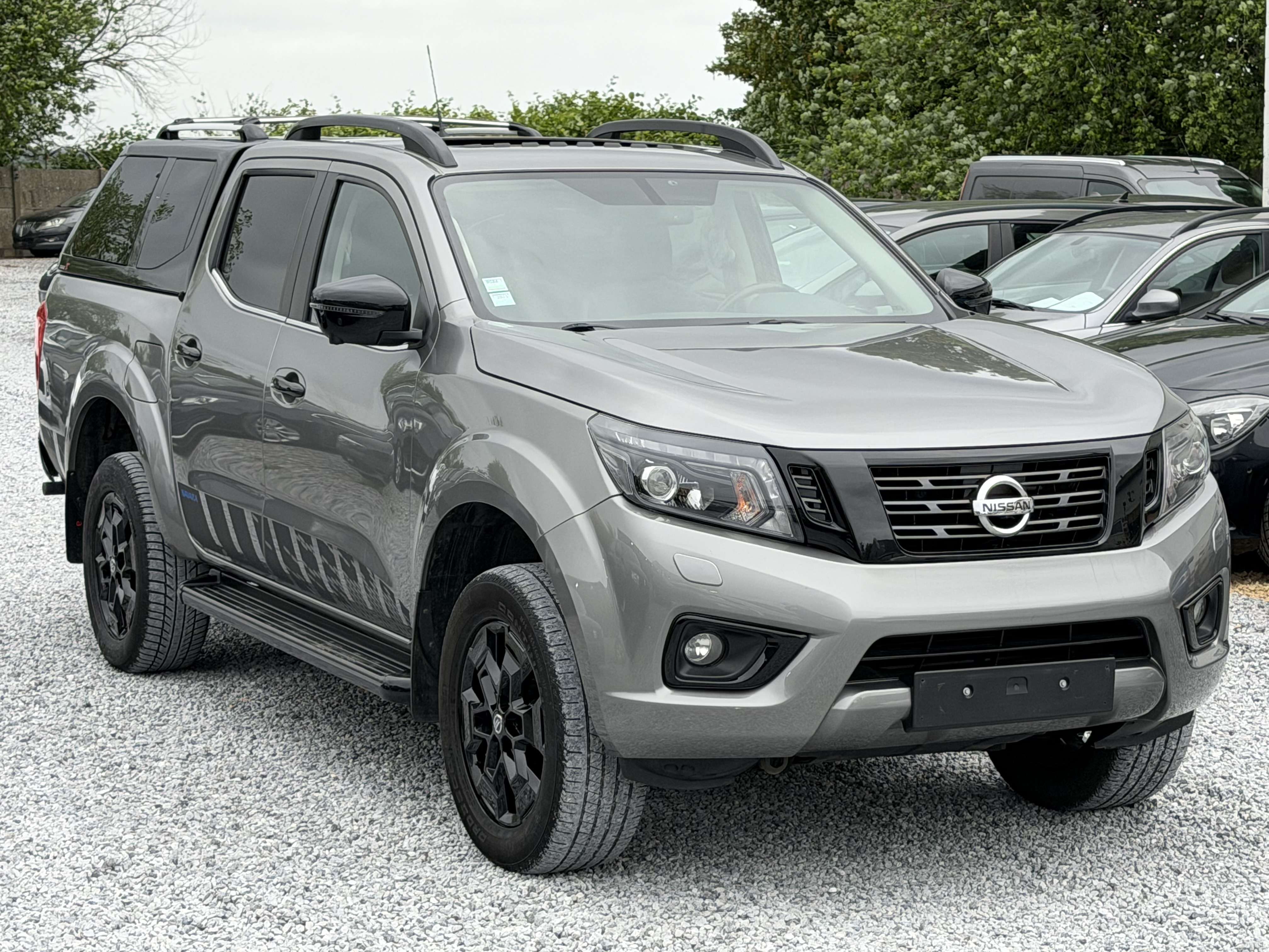 Nissan Navara 2.3 dCi 4WD - Hard Top - Automatique - Toit ouvran