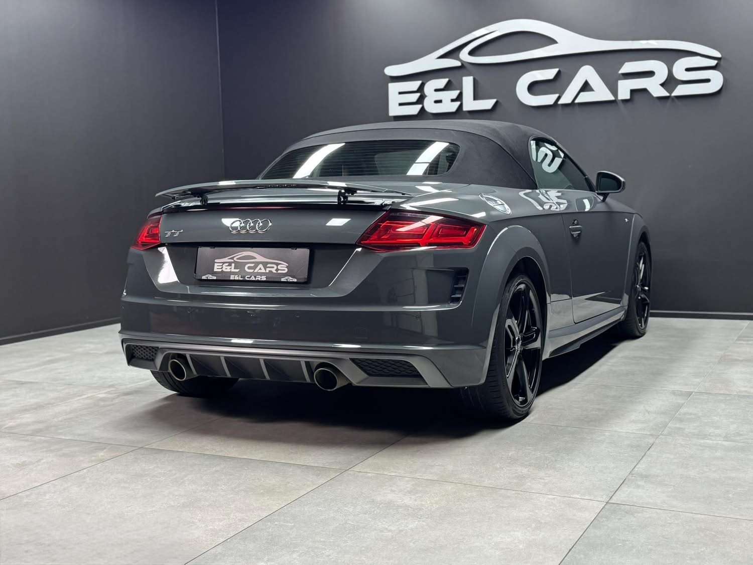 Audi TT TT Roadster 40 TFSI S tronc **12 mois de garantie**