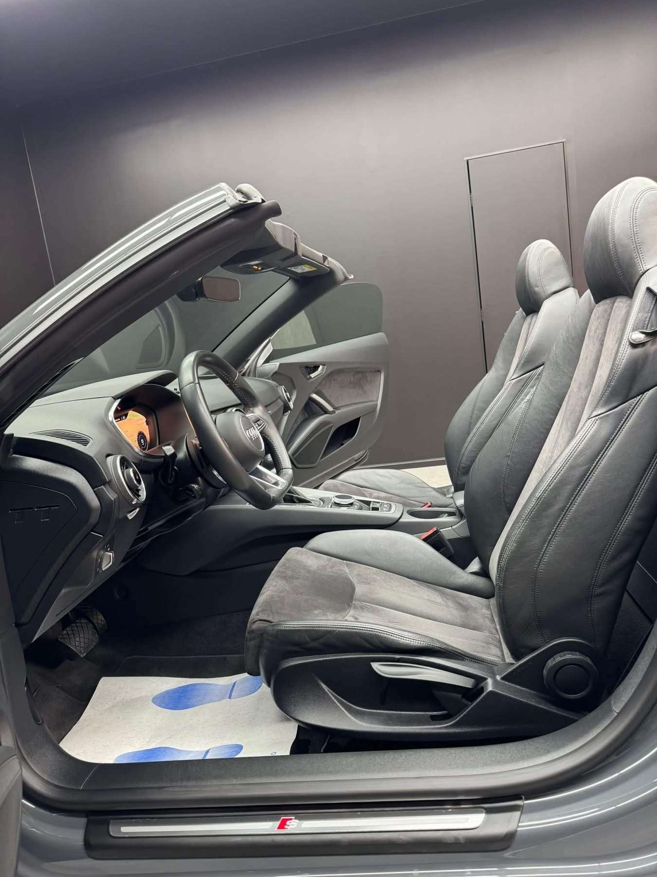 Audi TT TT Roadster 40 TFSI S tronc **12 mois de garantie**