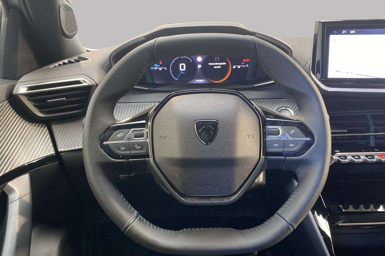 Peugeot 2008 ALLURE