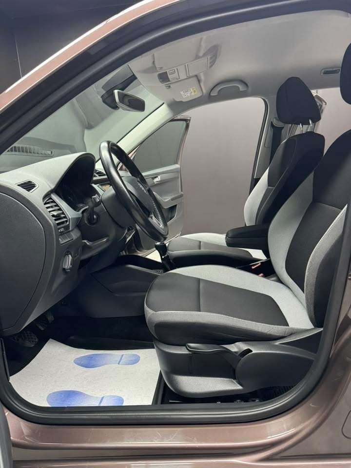 Skoda Fabia Fabia 1.0i **12 mois de garantie**
