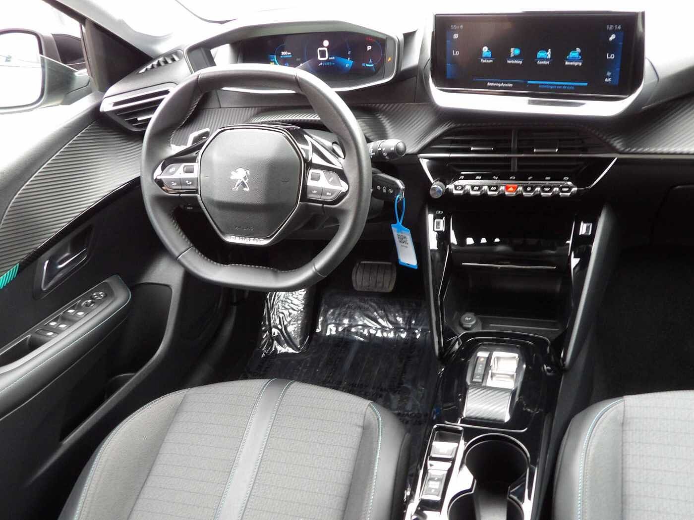Peugeot 208 208 1.2i PureTech Allure (EU6.4)