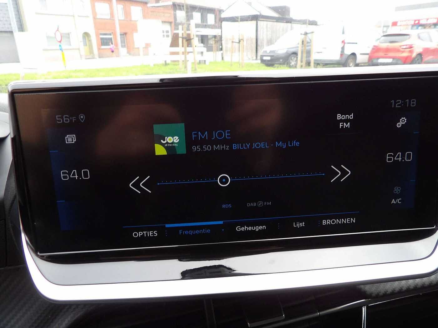 Peugeot 208 208 1.2i PureTech Allure (EU6.4)