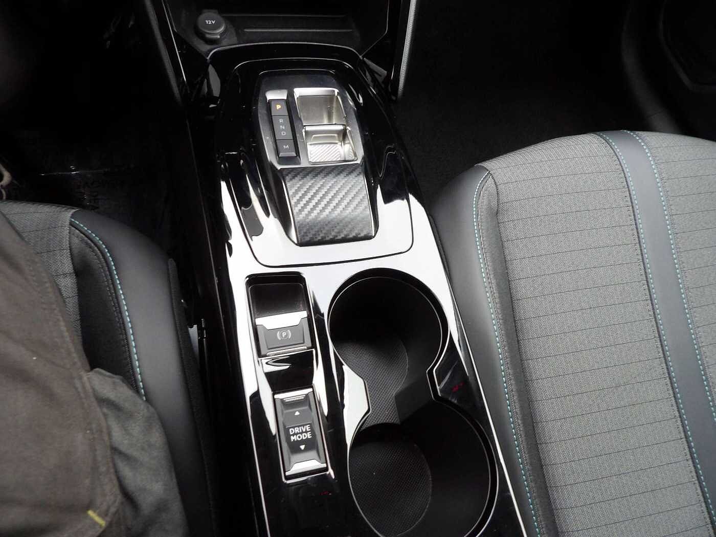 Peugeot 208 208 1.2i PureTech Allure (EU6.4)