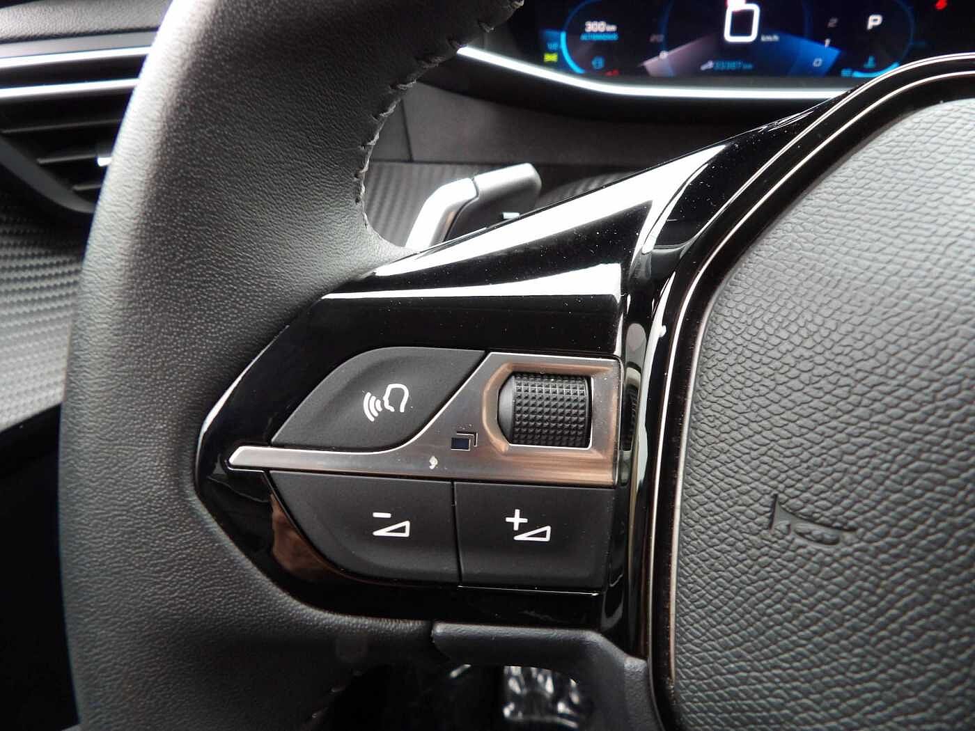 Peugeot 208 208 1.2i PureTech Allure (EU6.4)