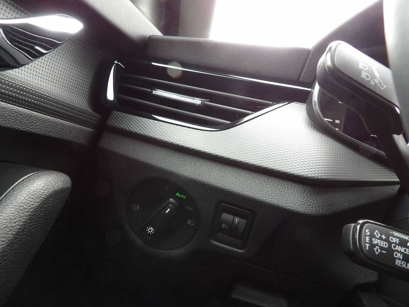 SKODA Kamiq Kamiq 1.0 TSI DSG Style