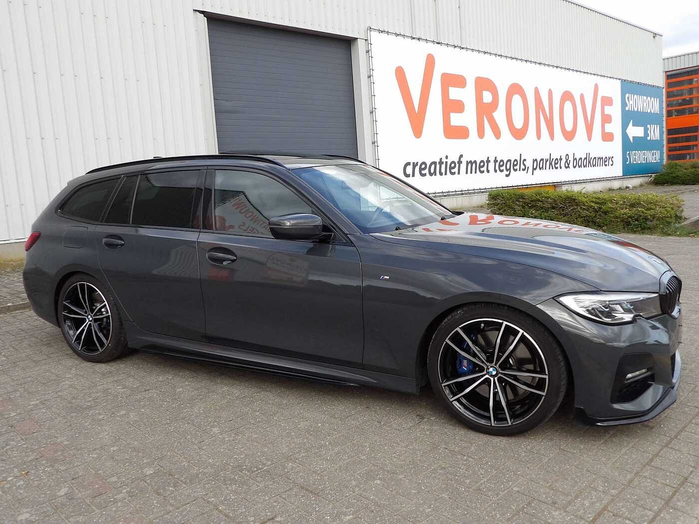 BMW 330 Touring Touring 330e  M-Pack  Full Option - Plug In Hybrid