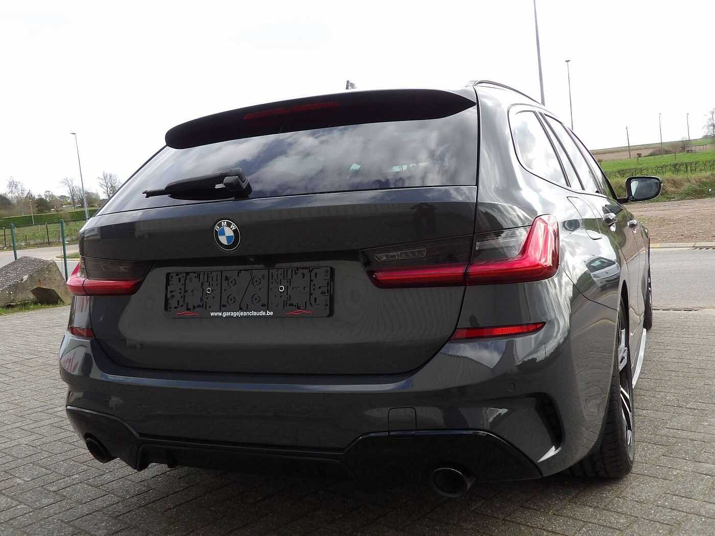 BMW 330 Touring Touring 330e  M-Pack  Full Option - Plug In Hybrid