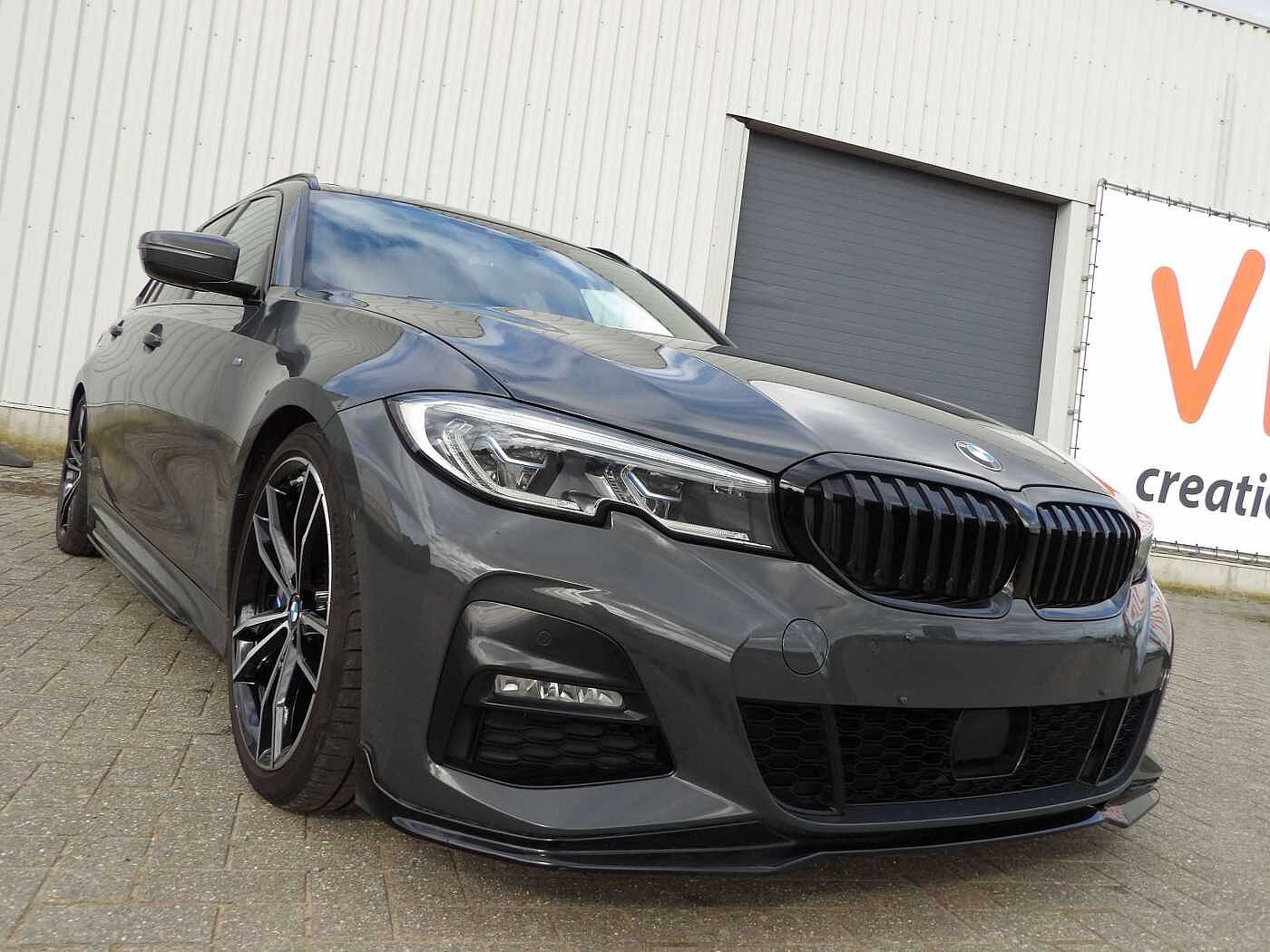 BMW 330 Touring Touring 330e  M-Pack  Full Option - Plug In Hybrid
