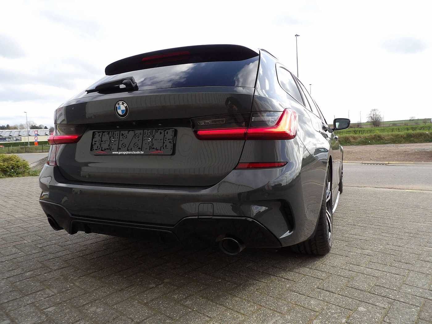 BMW 330 Touring Touring 330e  M-Pack  Full Option - Plug In Hybrid