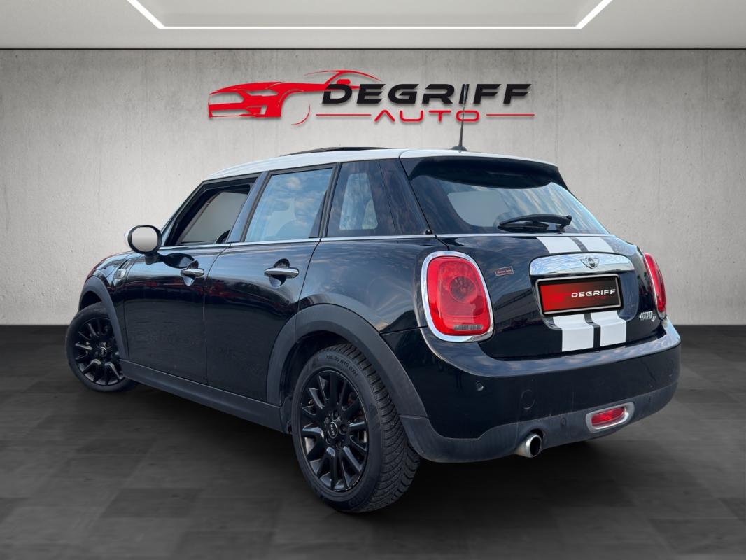 Mini COOPER HATCH Cooper D 116 ch Pack Red Hot Chili