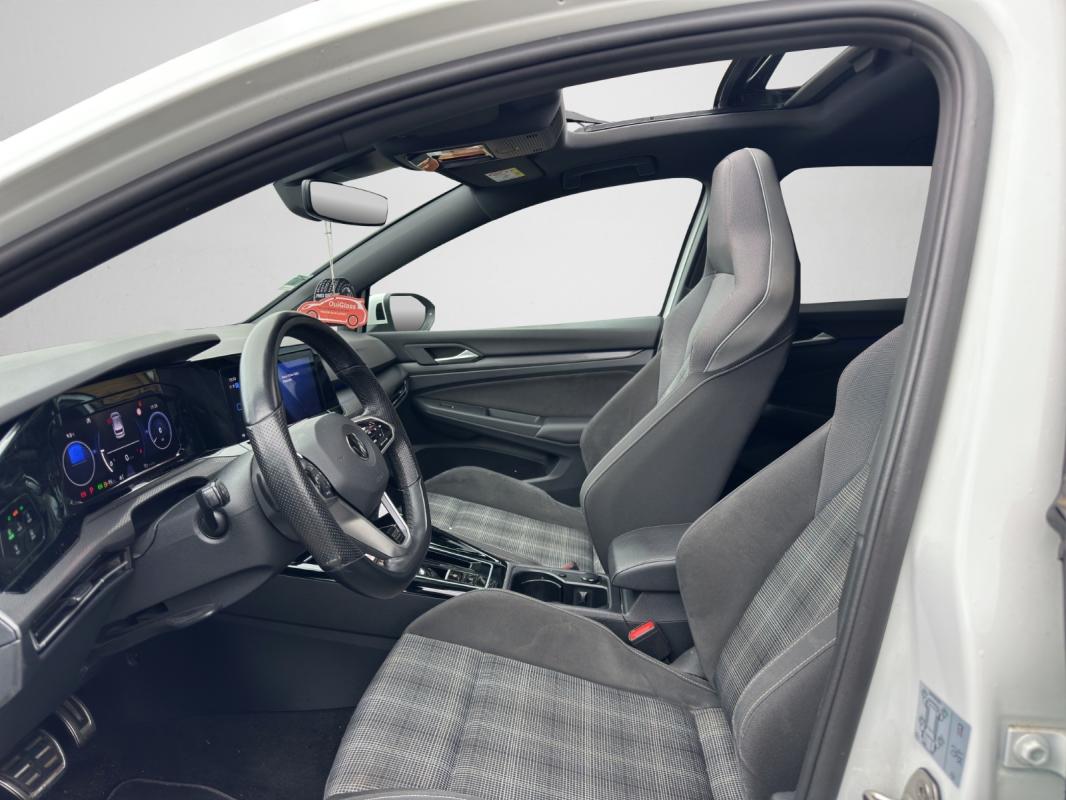 Volkswagen Golf 2.0 TDI SCR 200 DSG7 GTD